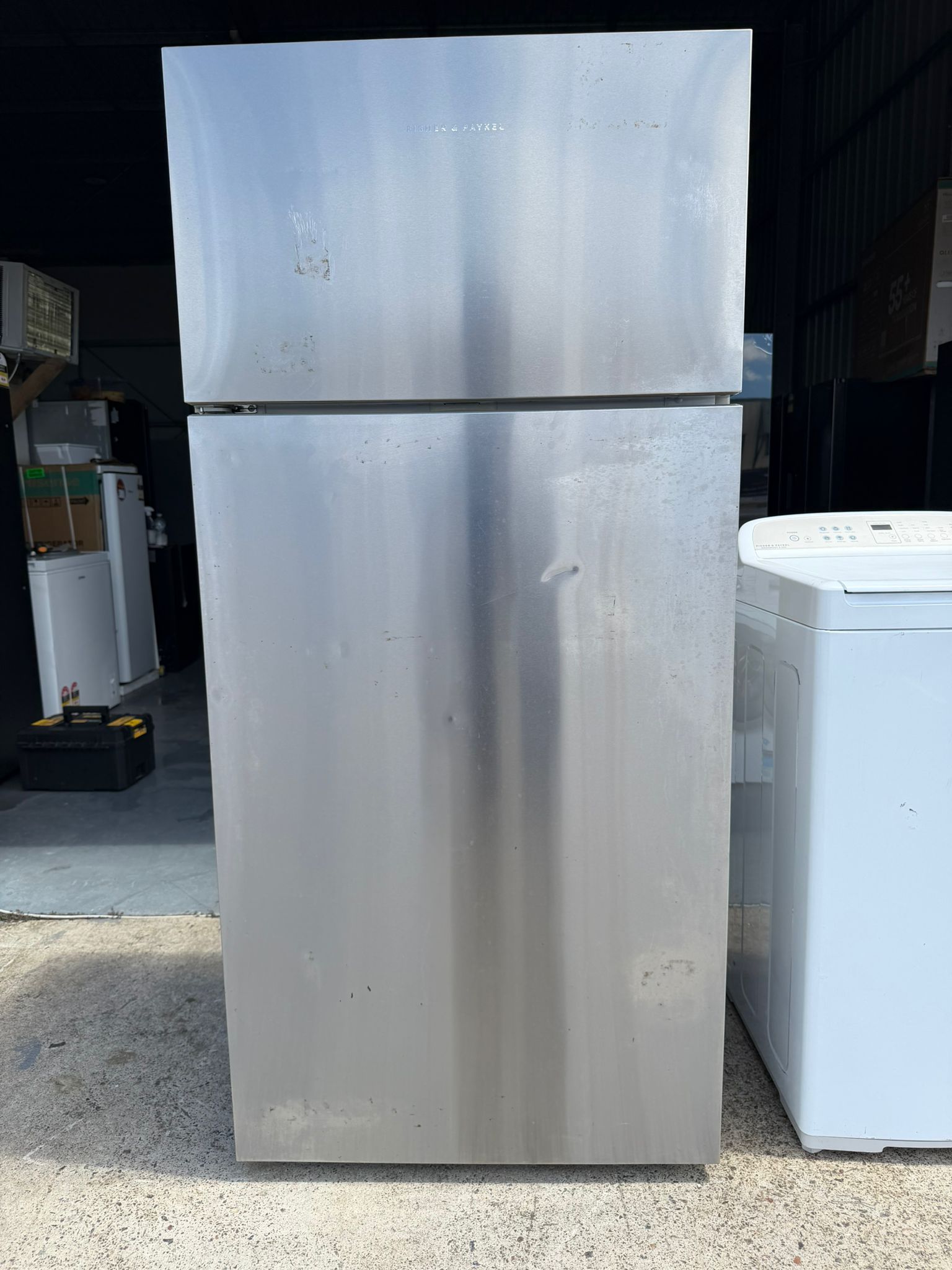 Refurbished Combo – Fisher & Paykel 517L Fridge + Fisher & Paykel 8.5KG Top Loader Washer | BRISBANE