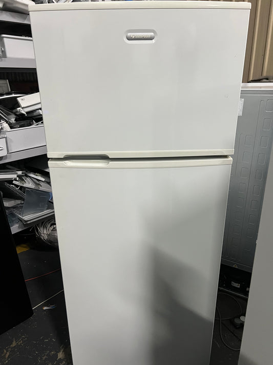 Simpson 390 Liters fridge freezer | ADELAIDE