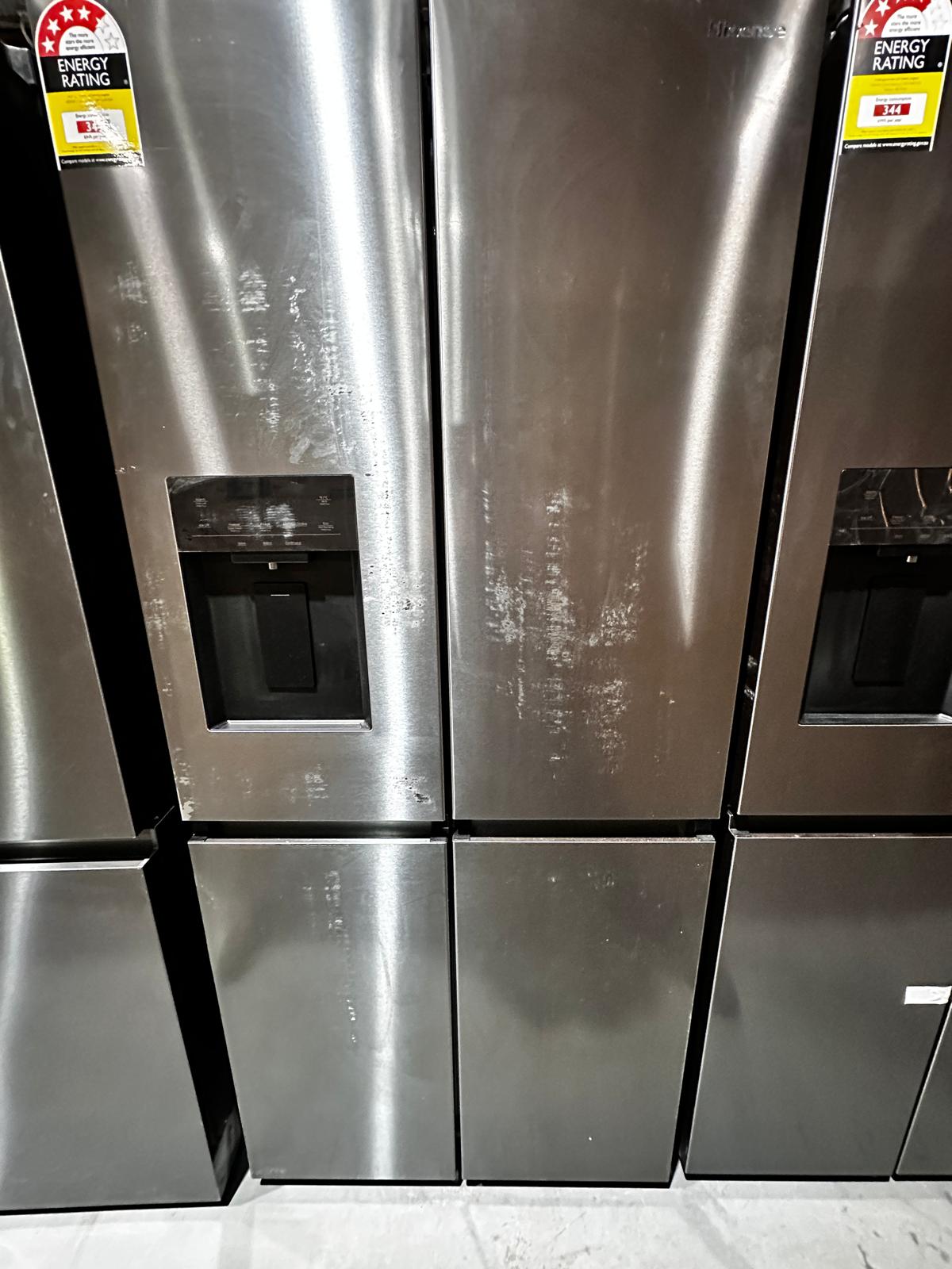 Hisense 483L Quad Door Fridge Freezer HRCd483TBW – Factory Seconds Dark Finish | ADELAIDE