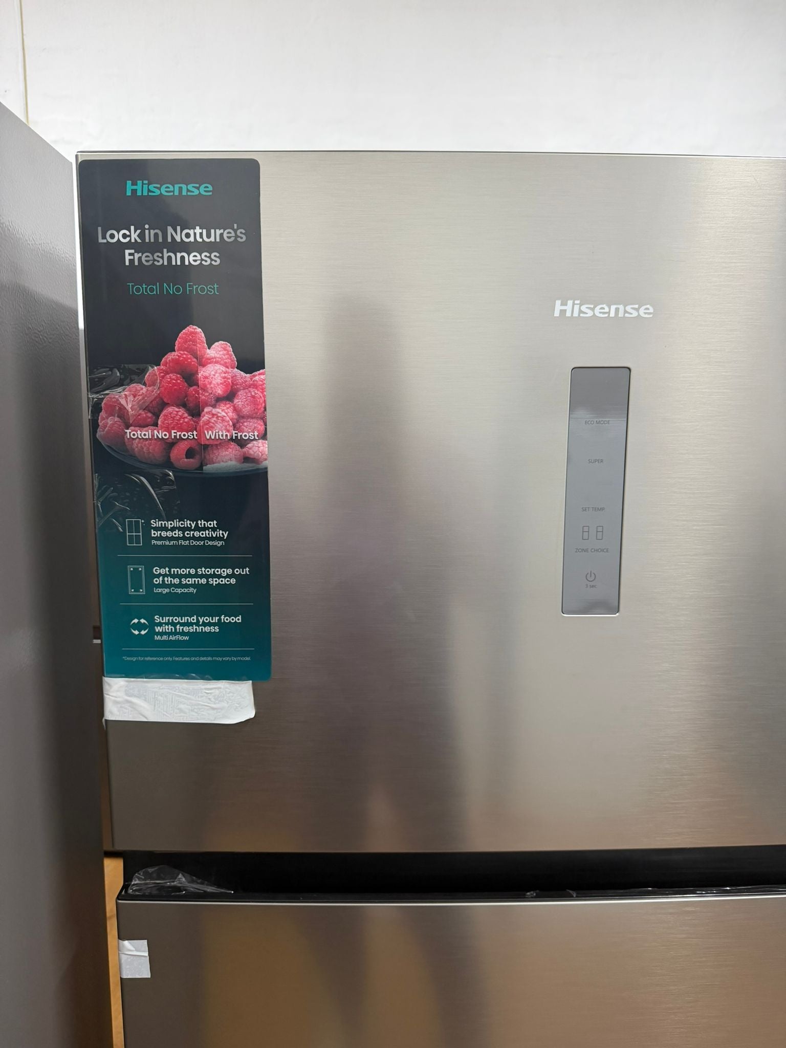 Hisense 496L Top Mount Refrigerator – HRTF497SW – Factory Seconds | RESERVOIR