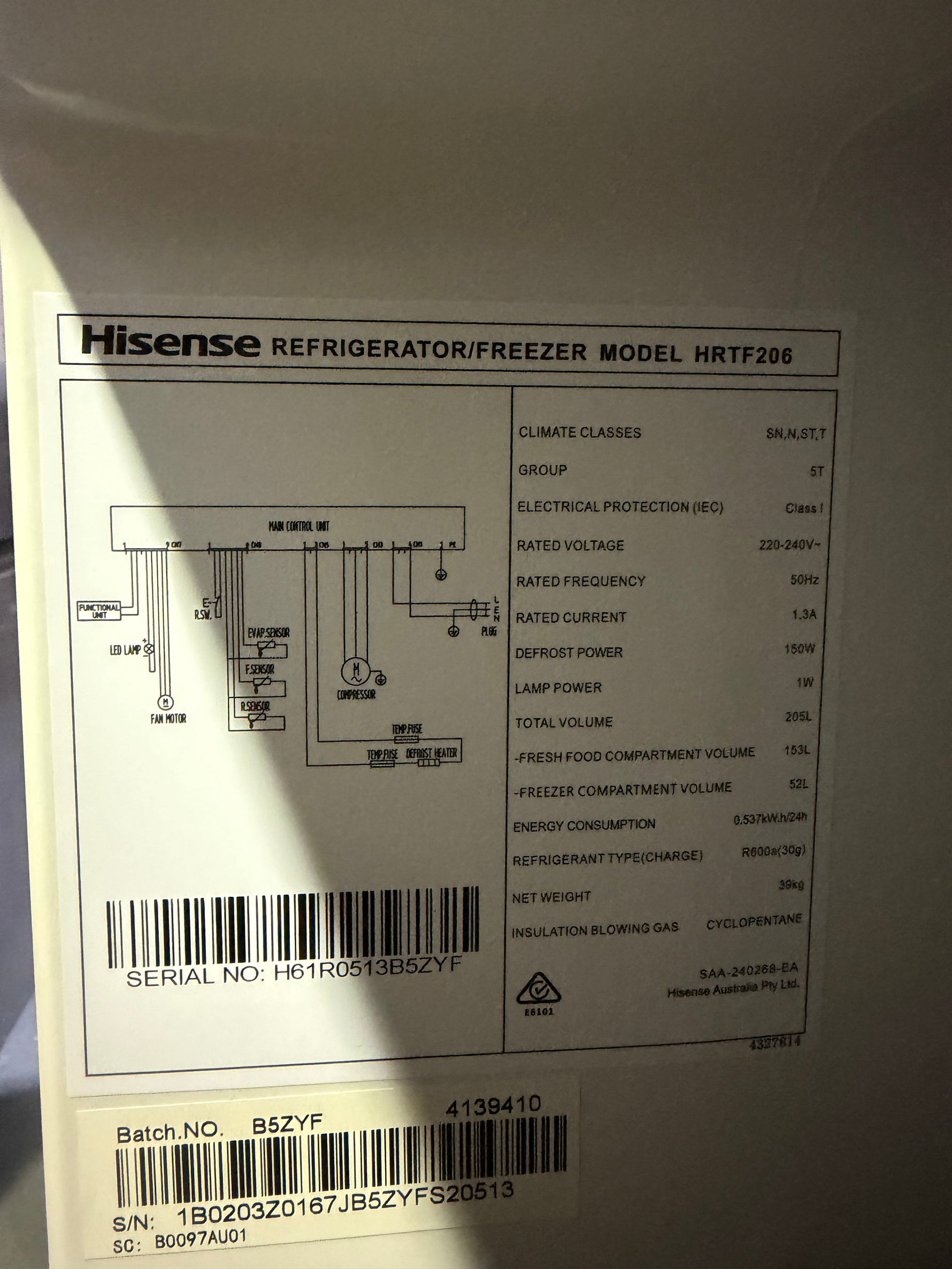 Refurbished Hisense 205L Top Mount Fridge & Factory Second CHiQ 7.5kg Top Load Washing Machine Combo – HRTF206 + WTL79B | BRISBANE