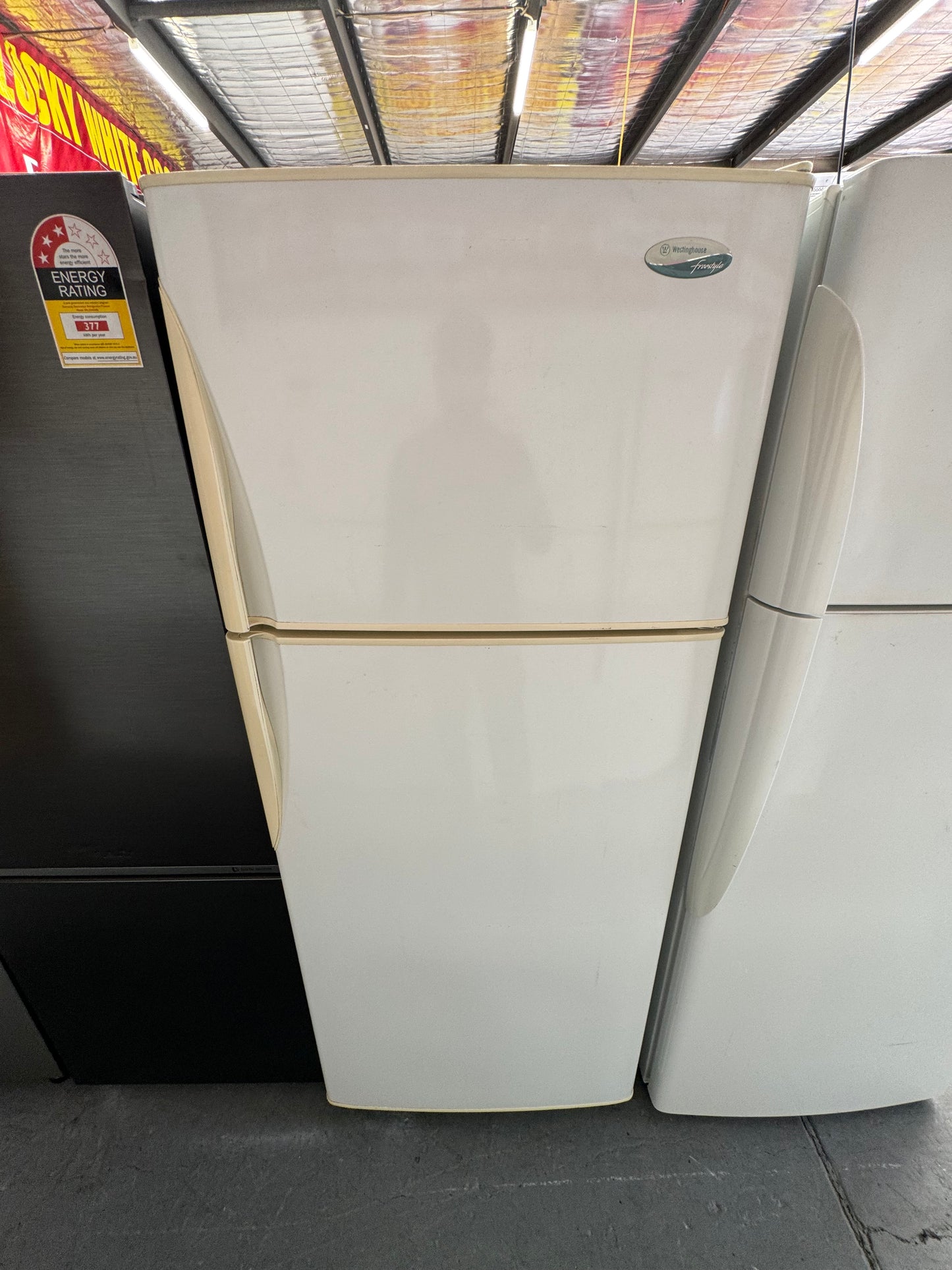 Refurbished Westinghouse 450L Fridge Freezer | SYDNEY