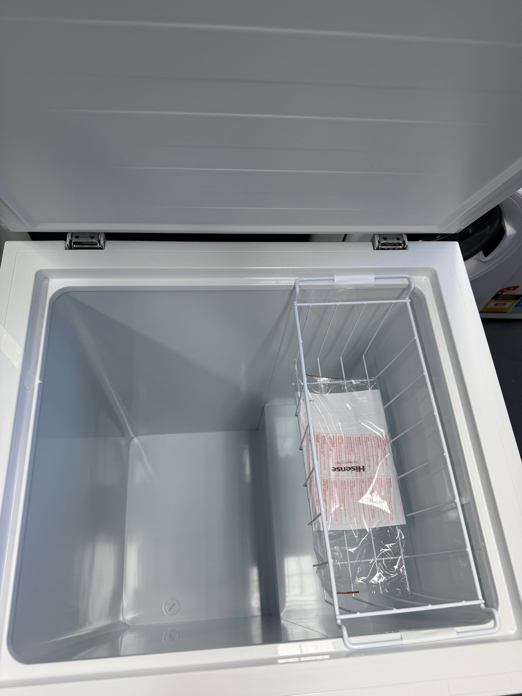 Hisense 146L Chest Freezer – Factory Seconds | HRCF146