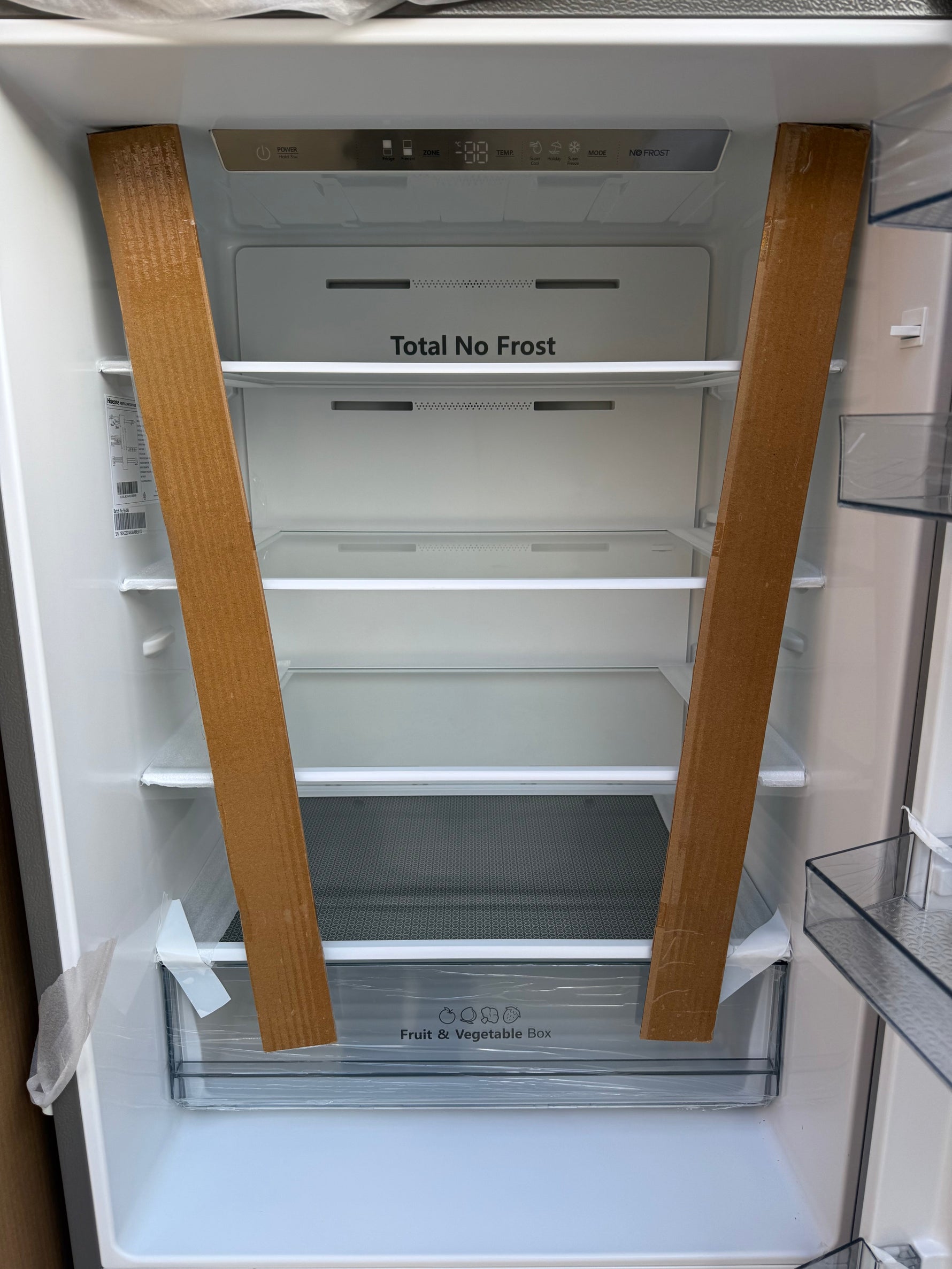 Hisense 418L Bottom Mount Fridge –Kogan 10kg Front Load Washing Machine | MELBOURNE