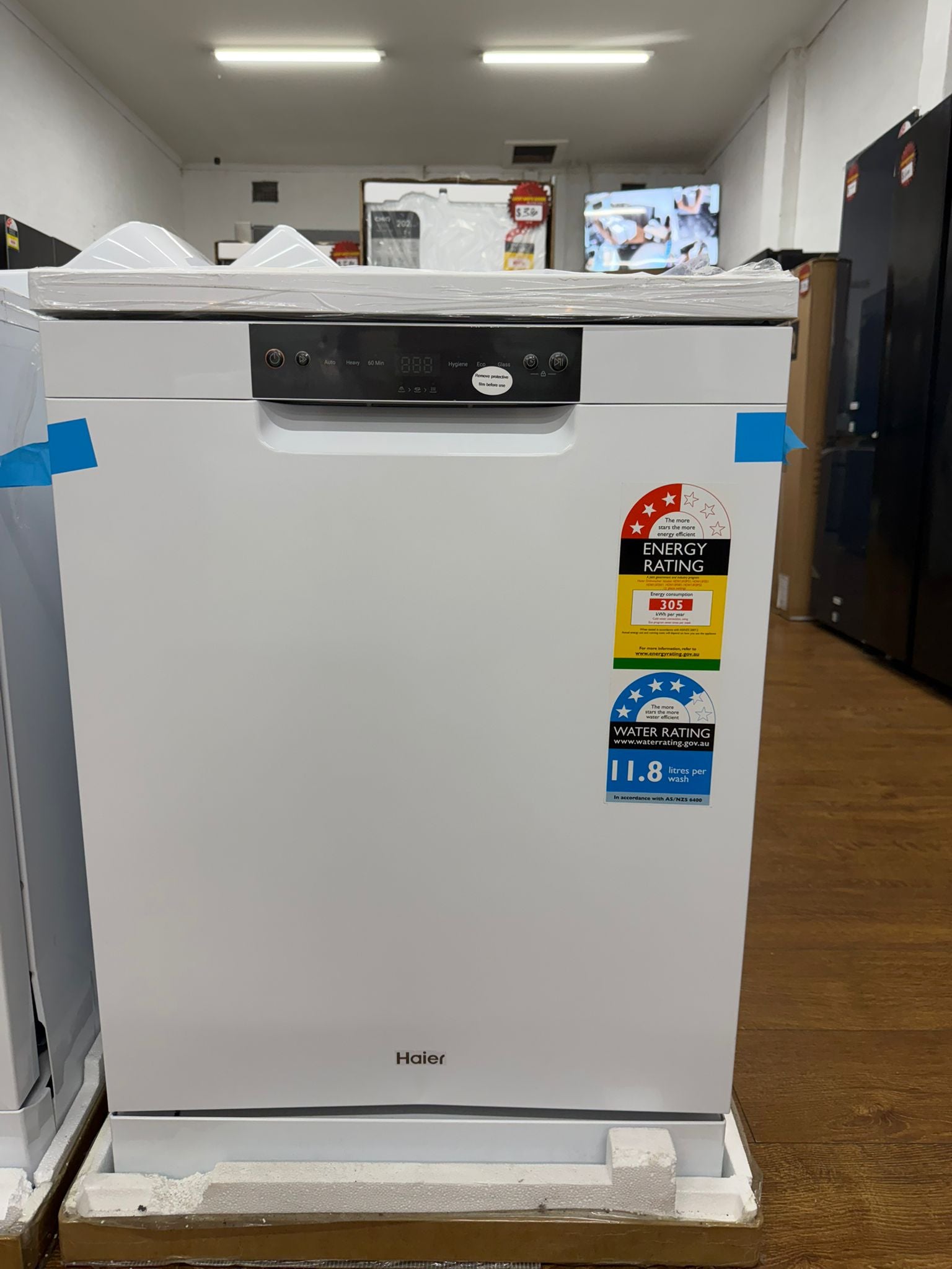 Haier 300 Series 13 Place Setting Freestanding Dishwasher – White (Factory Seconds) HDW13F0W1 | RESERVOIR