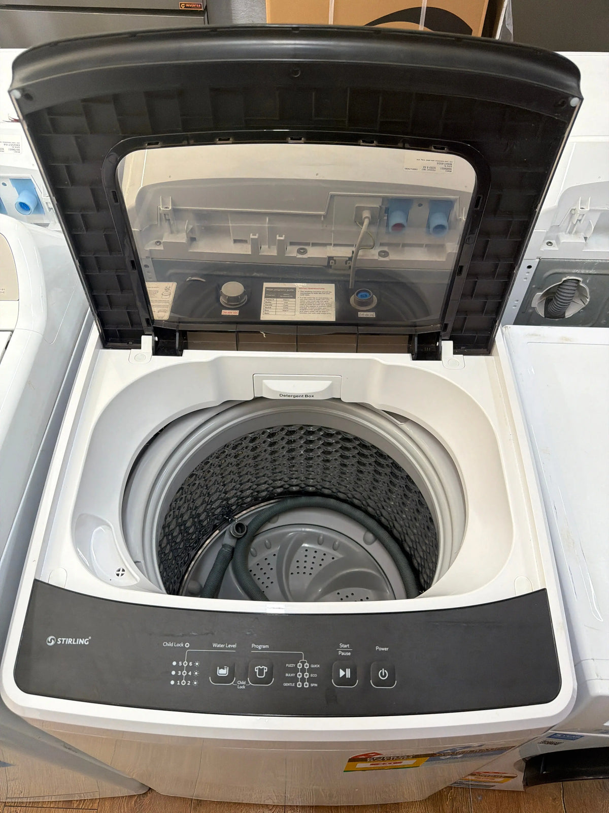 7kg Top Load Washing Machine
- STR-TLW7W - 6 Months WARRANTY | Lucky white goods