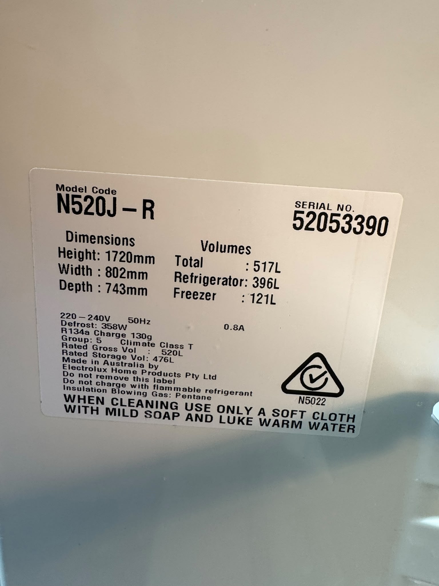 Refurbished Electrolux 517L Top Mount Fridge Freezer | PERTH