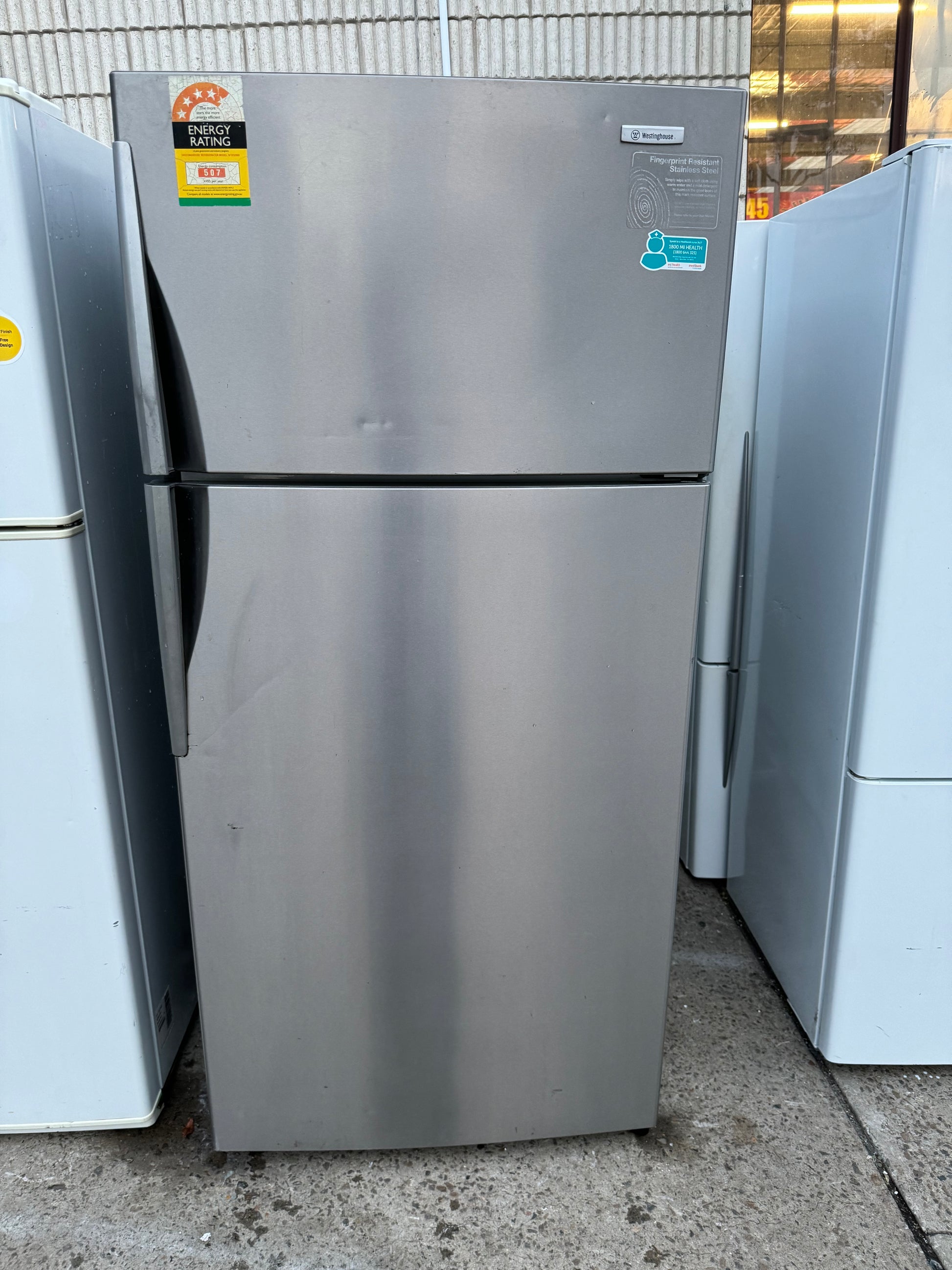 Westinghouse 521 litres fridge freezer | SYDNEY
