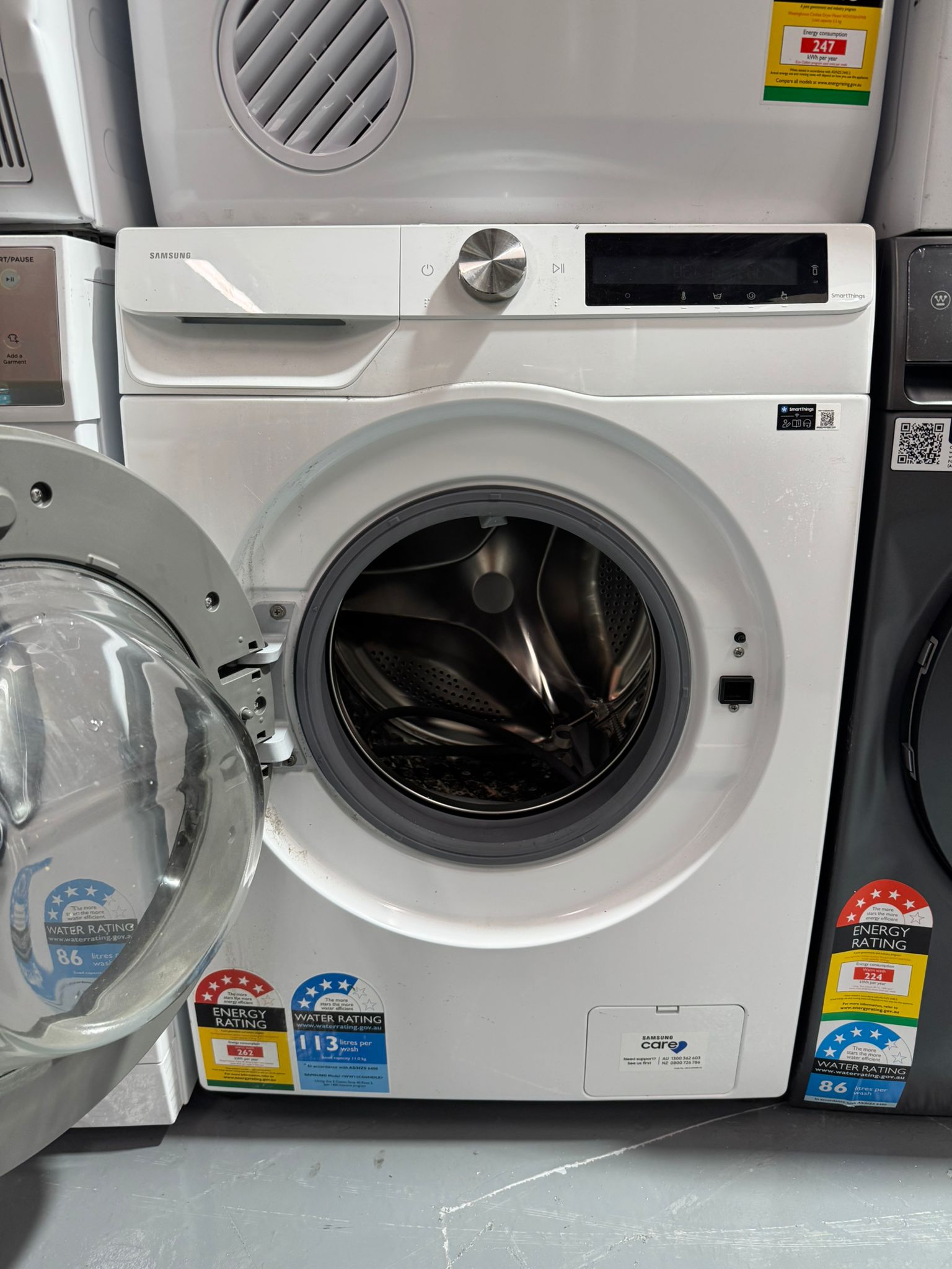 Factory second Samsung 11kg Front Load Smart Washer with Steam Wash Cycle - WW11CG604DLE