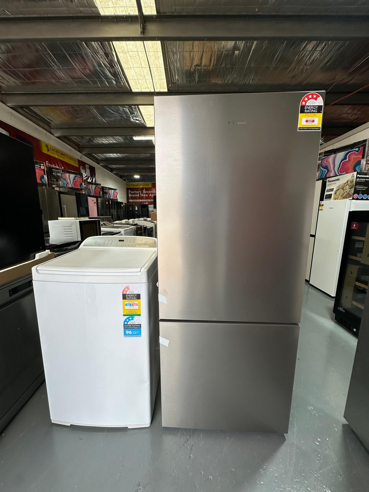 Factory Seconds Hisense 417L PureFlat Bottom Mount Refrigerator Silver HRBM418S and Refurbished Fisher&Paykel 7kg Washing Machine | SYDNEY