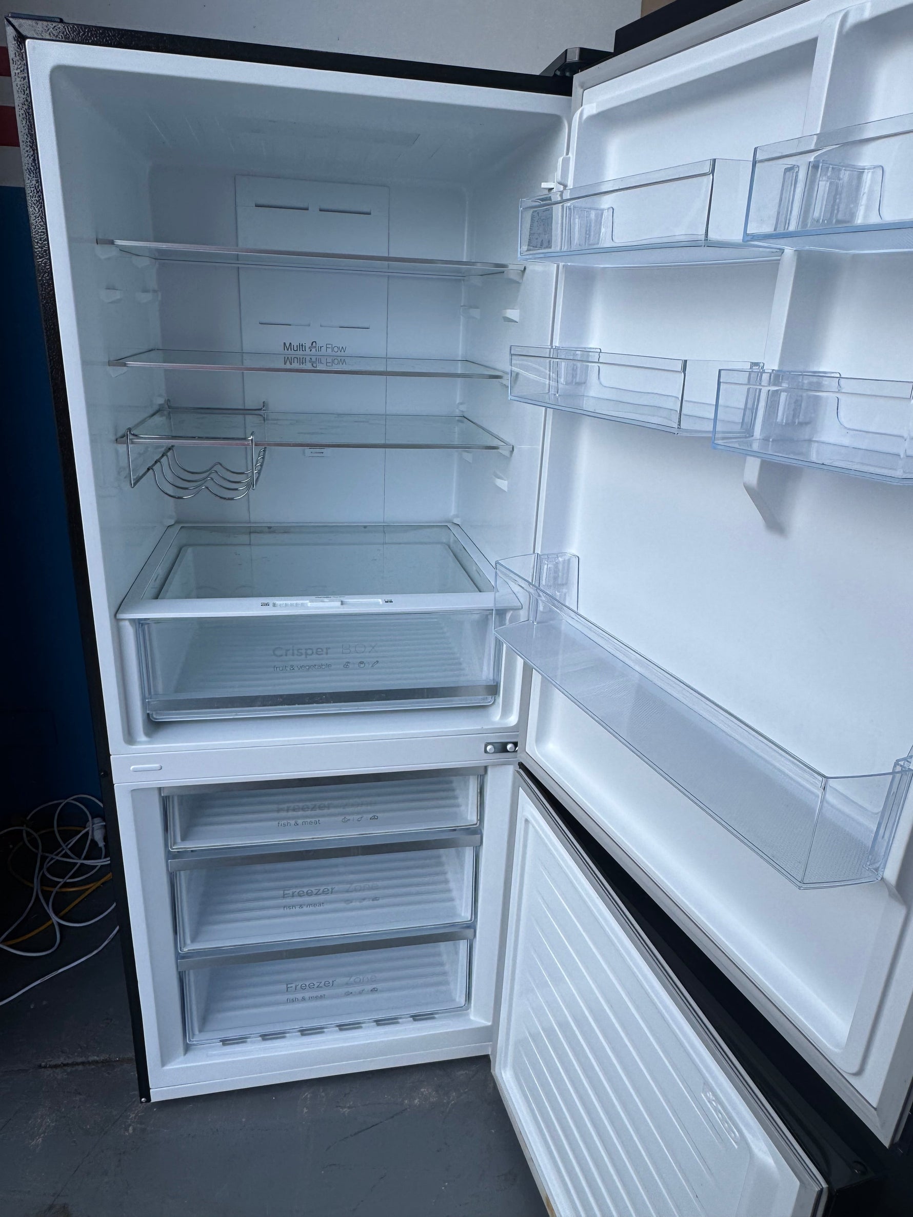 Refurbished Chiq 396 litres fridge freezer | PERTH