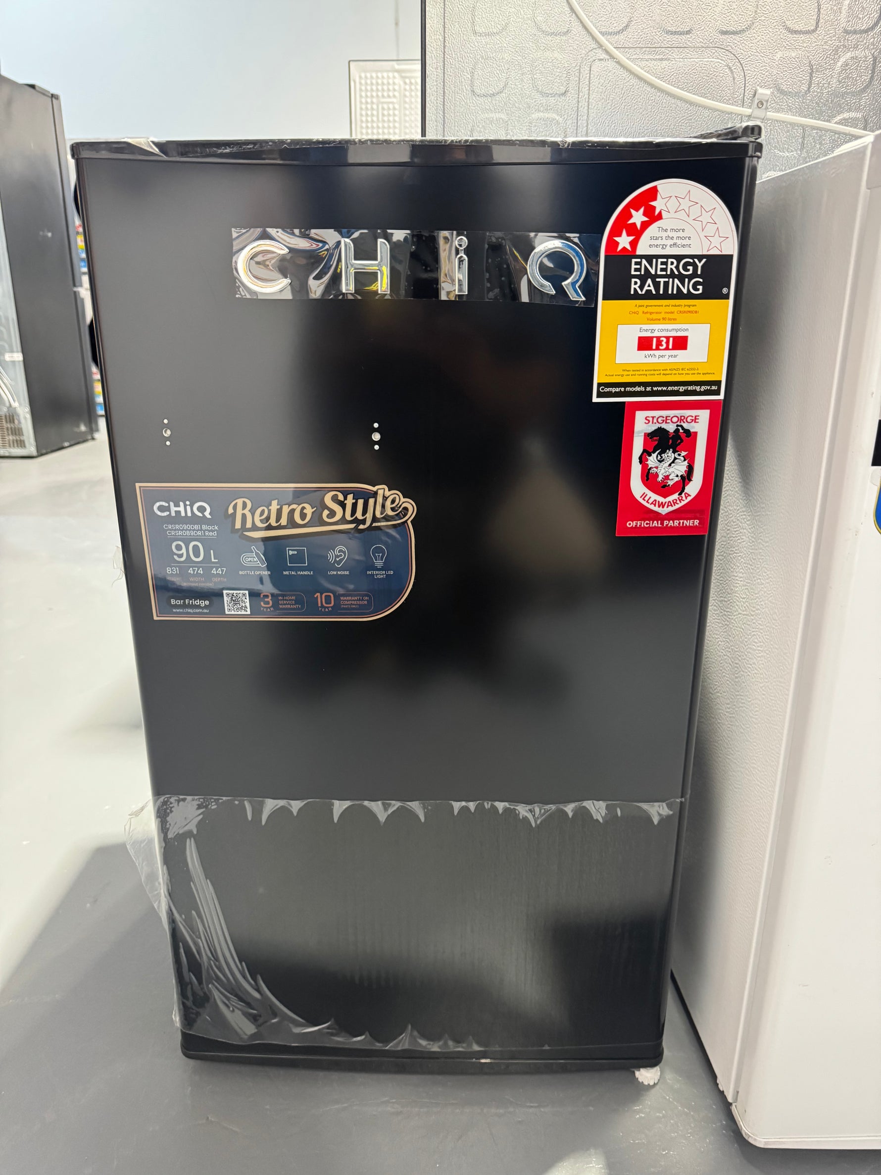 Factory seconds Chiq 90 litres Bar fridge