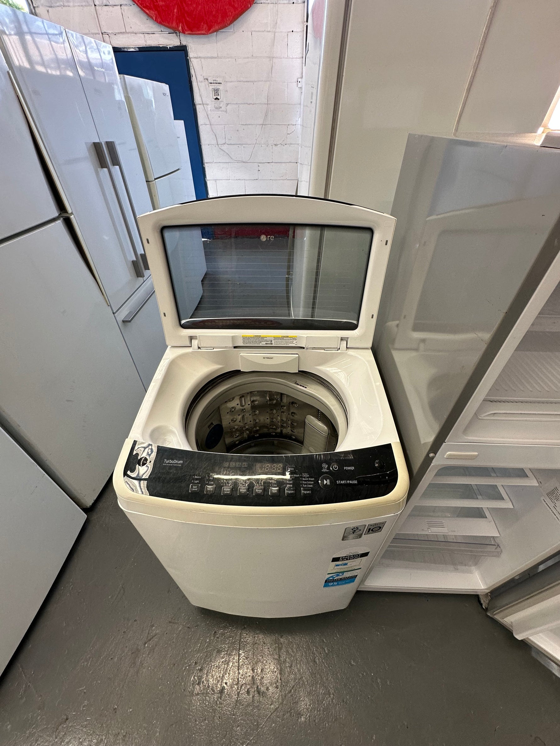 Refurbished Haier 222 ltr top mount fridge freezer & Lg 6.5 kg top loader washer | SYDNEY