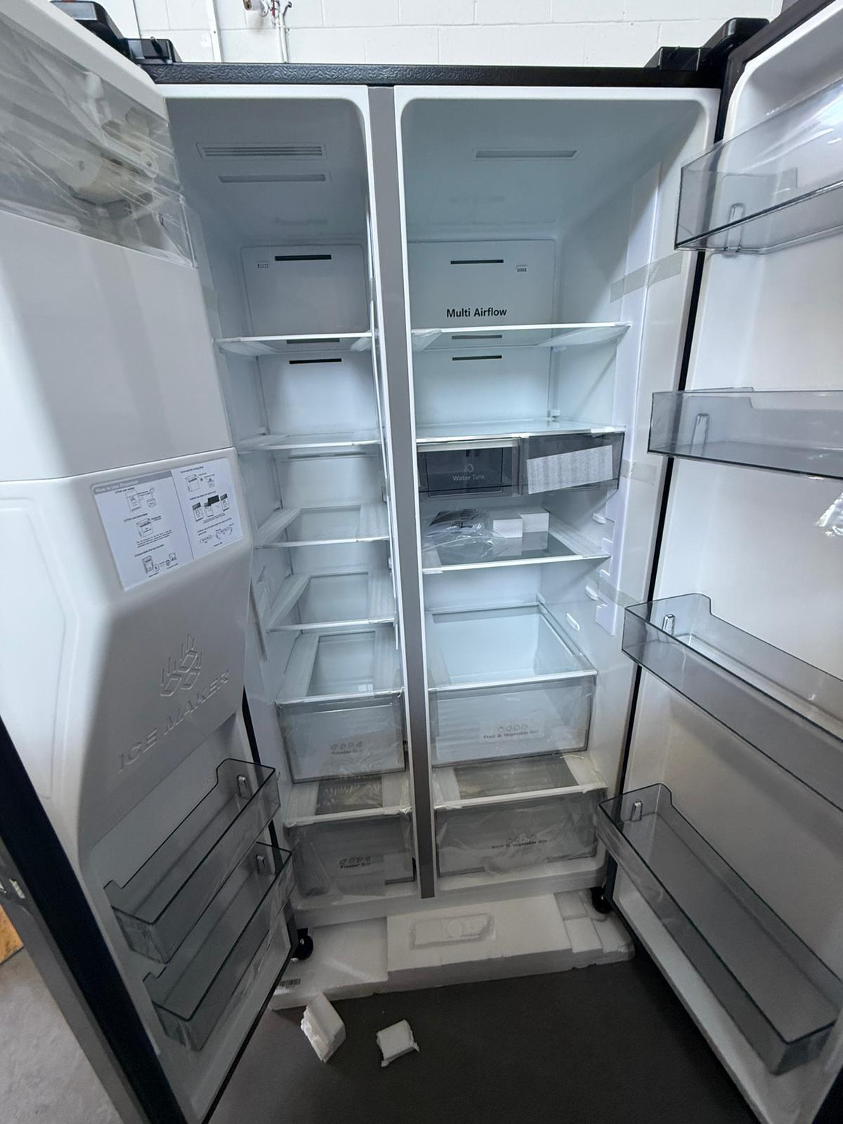 Factory Second Hisense 632L Side by Side Fridge Freezer | ADELAIDE