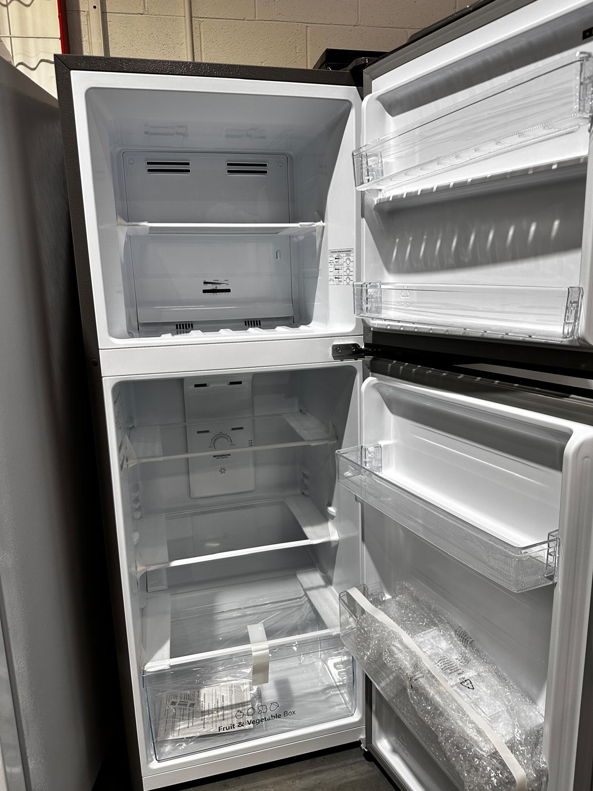 Hisense 205L Top Mount Fridge Freezer HRTF206S – Factory Seconds | ADELAIDE