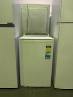 Factory second Hisense 424L Top Mount Fridge & Refurbished Fisher & Paykel 8.5kg Top Load Washing Machine Combo – HRTF424 + WA8560G1 | BRISBANE