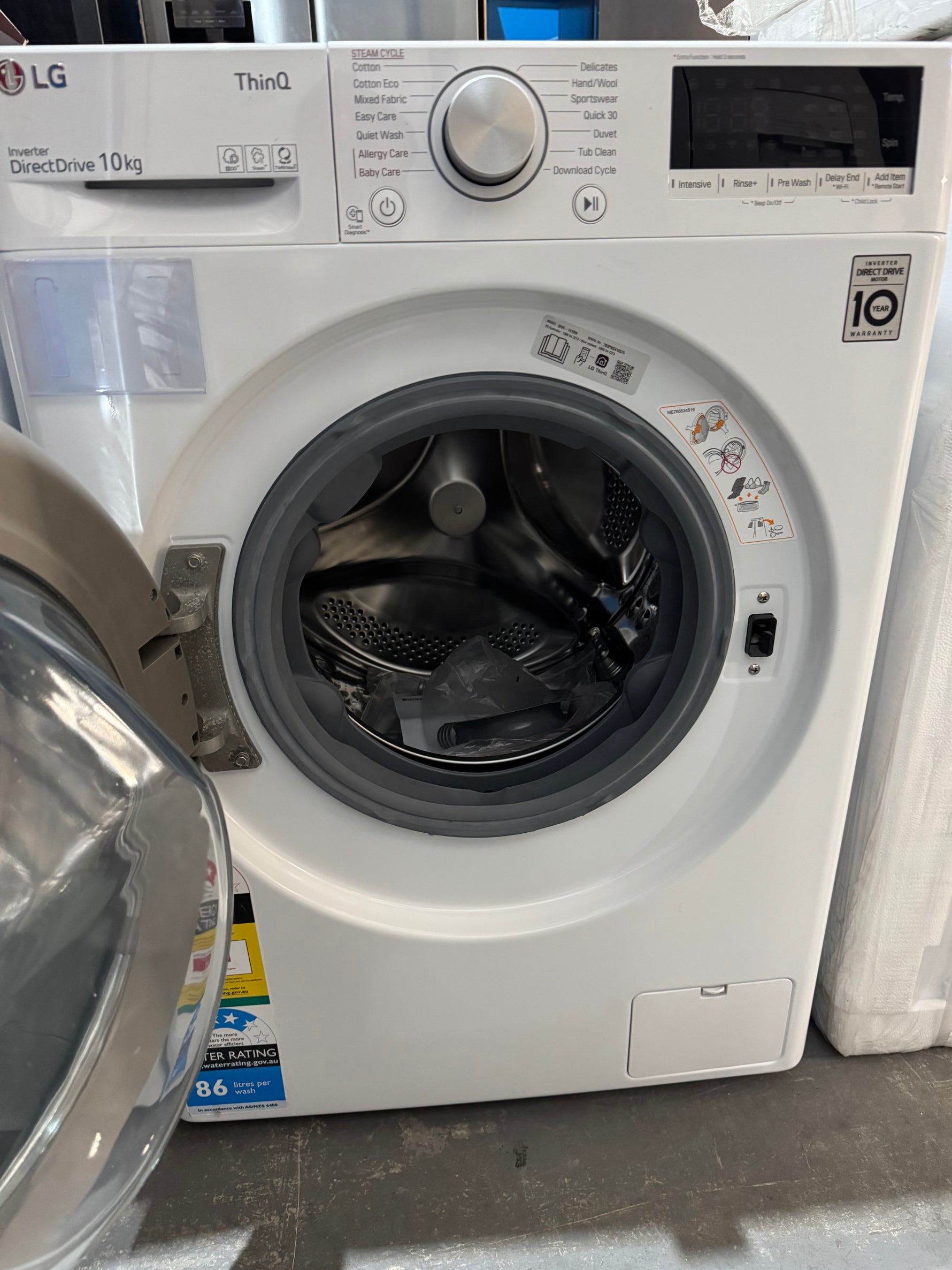 Factory seconds LG 10kg washing machine