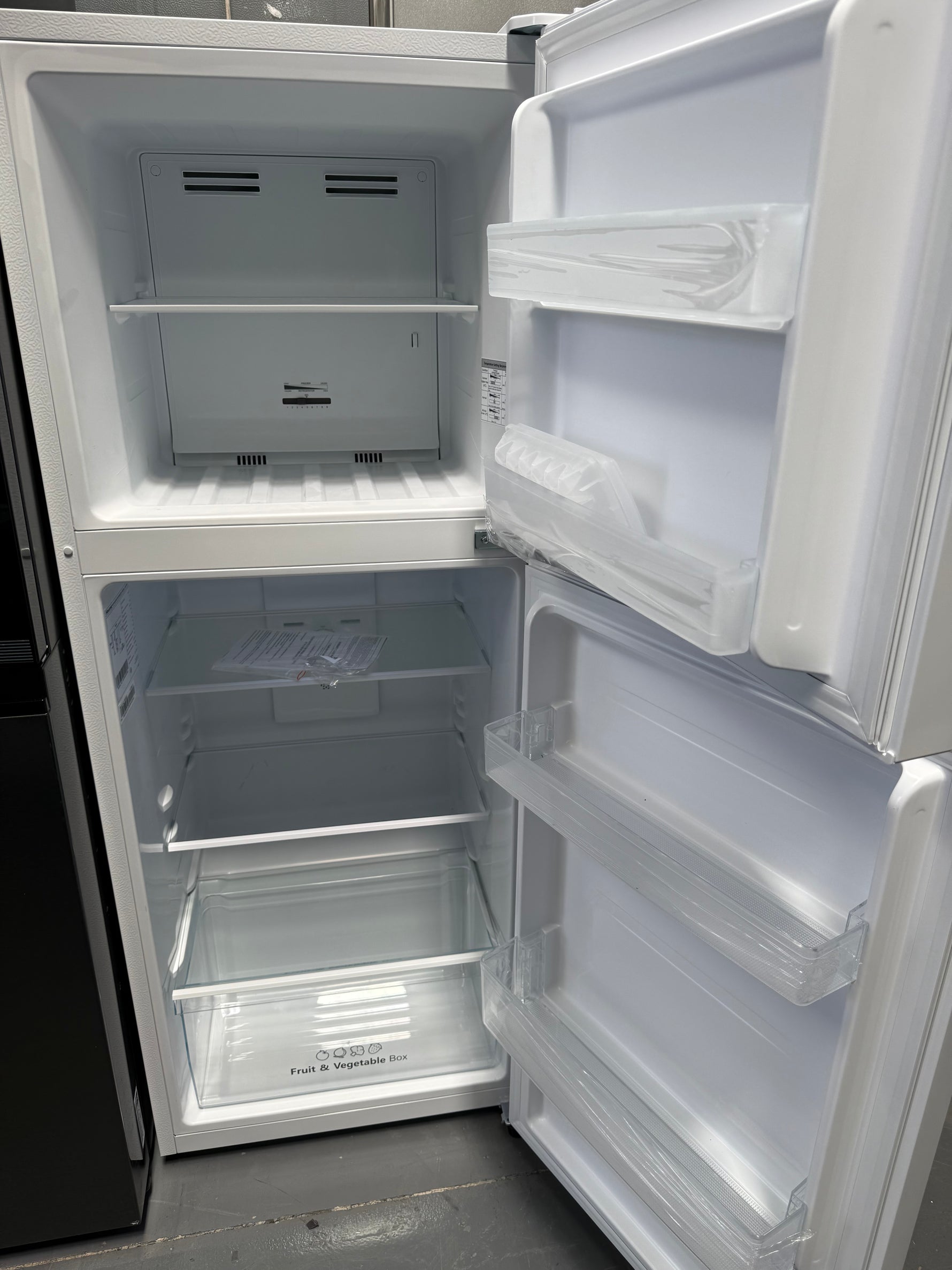 Hisense 206L Top Mount Fridge – Near to New | HRTF206