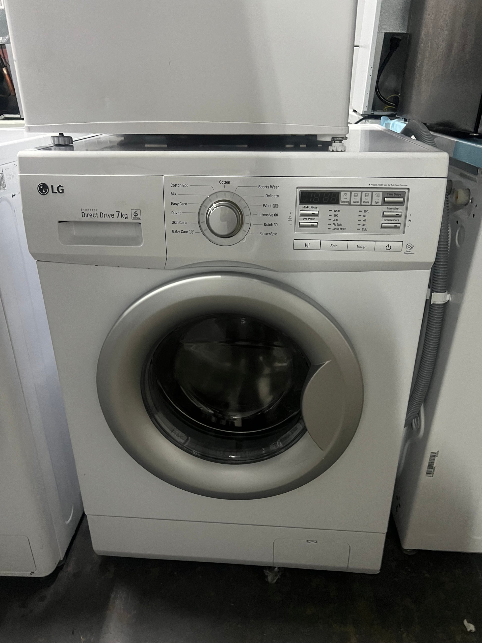 Refurbished LG 7 kg washing machine | ADELAIDE