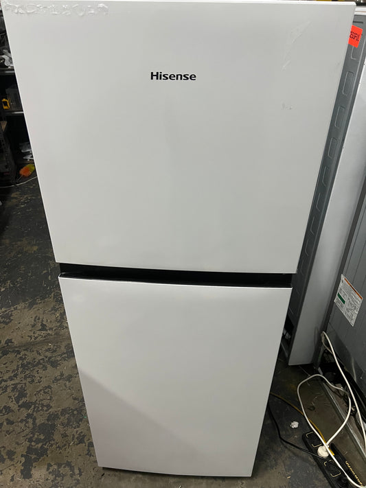 Hisense 205 Liters fridge freezer | ADELAIDE