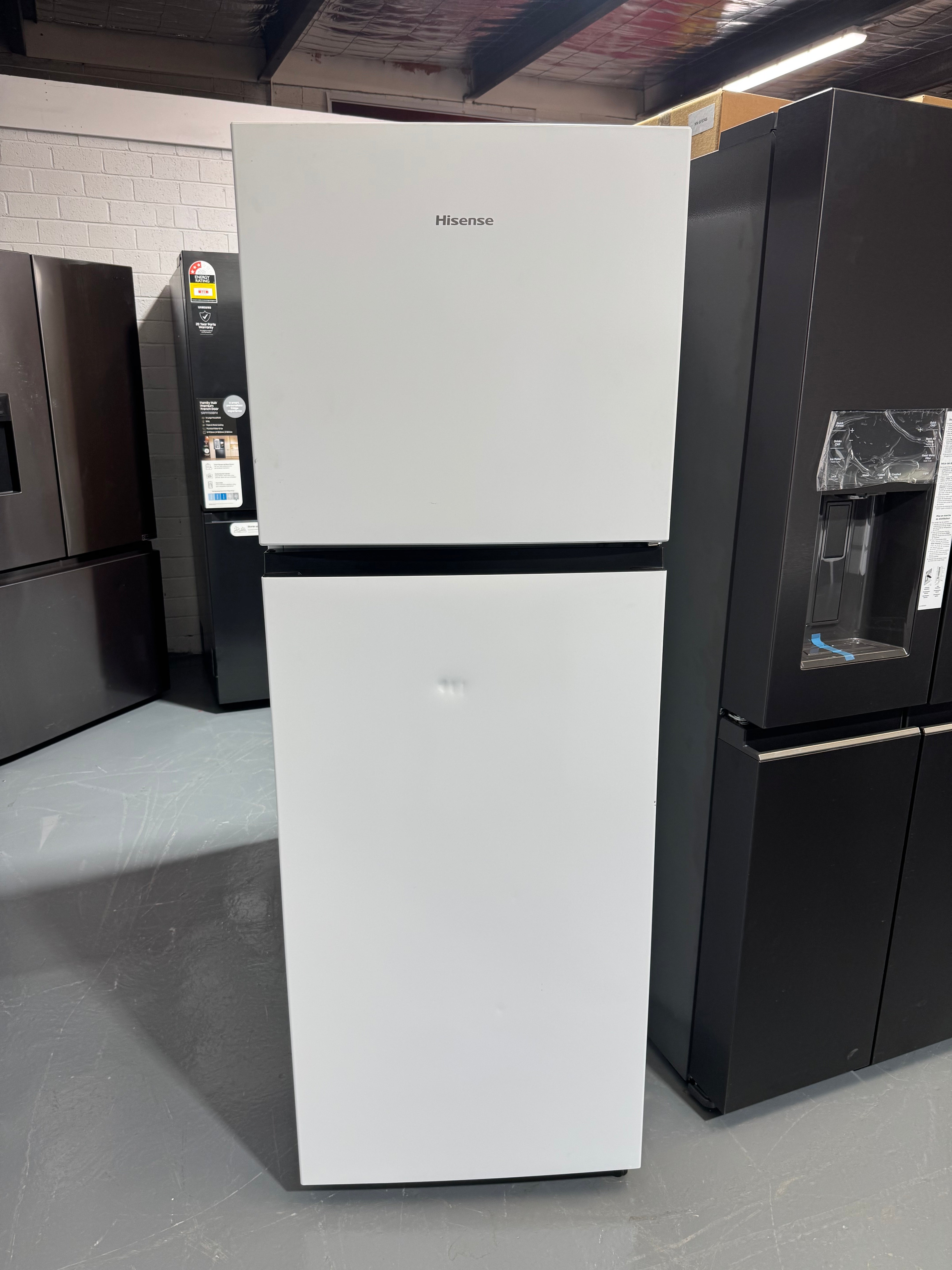 Refurbished Hisense 326L Top Mount Refrigerator White HRTF325 | SYDNEY