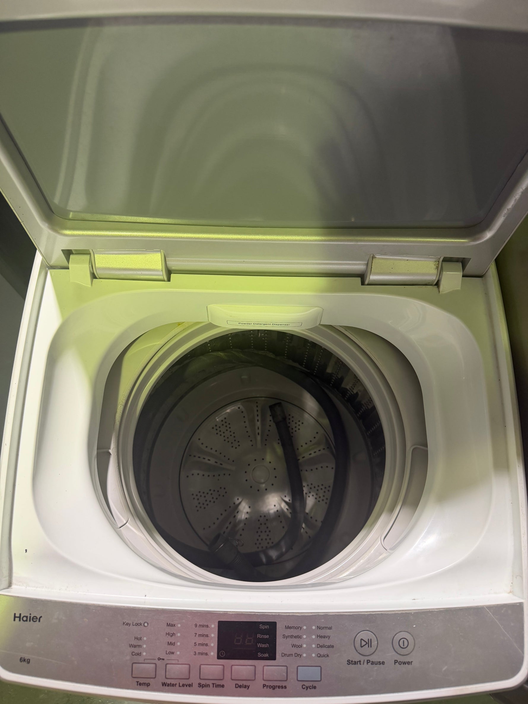 Refurbished Fisher & Paykel 519L Fridge & Haier 6kg Top Load Washing Machine Combo | BRISBANE