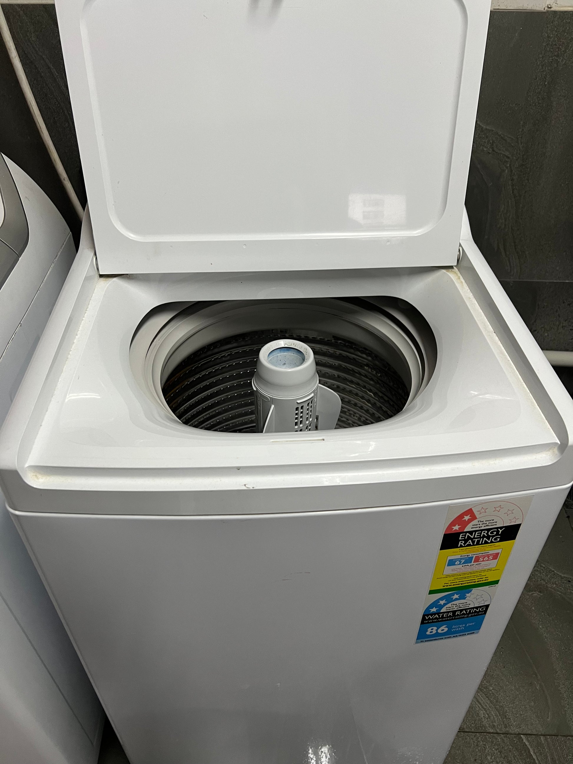 Fisher and paykel 7kg toploader washing machine | ADELAIDE