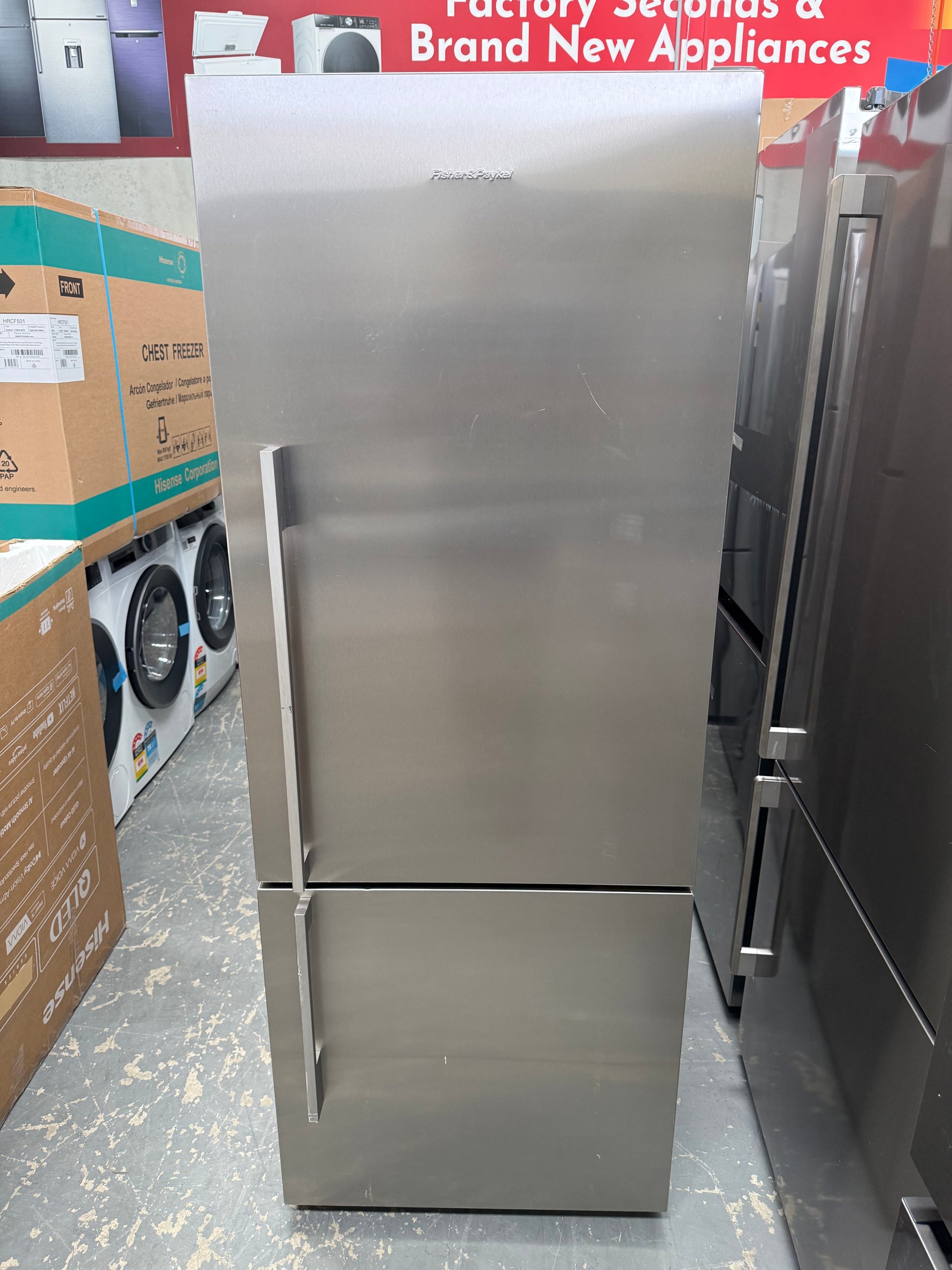 Fisher & Paykel 400L Bottom Mount Fridge – Refurbished | E402BRXFD