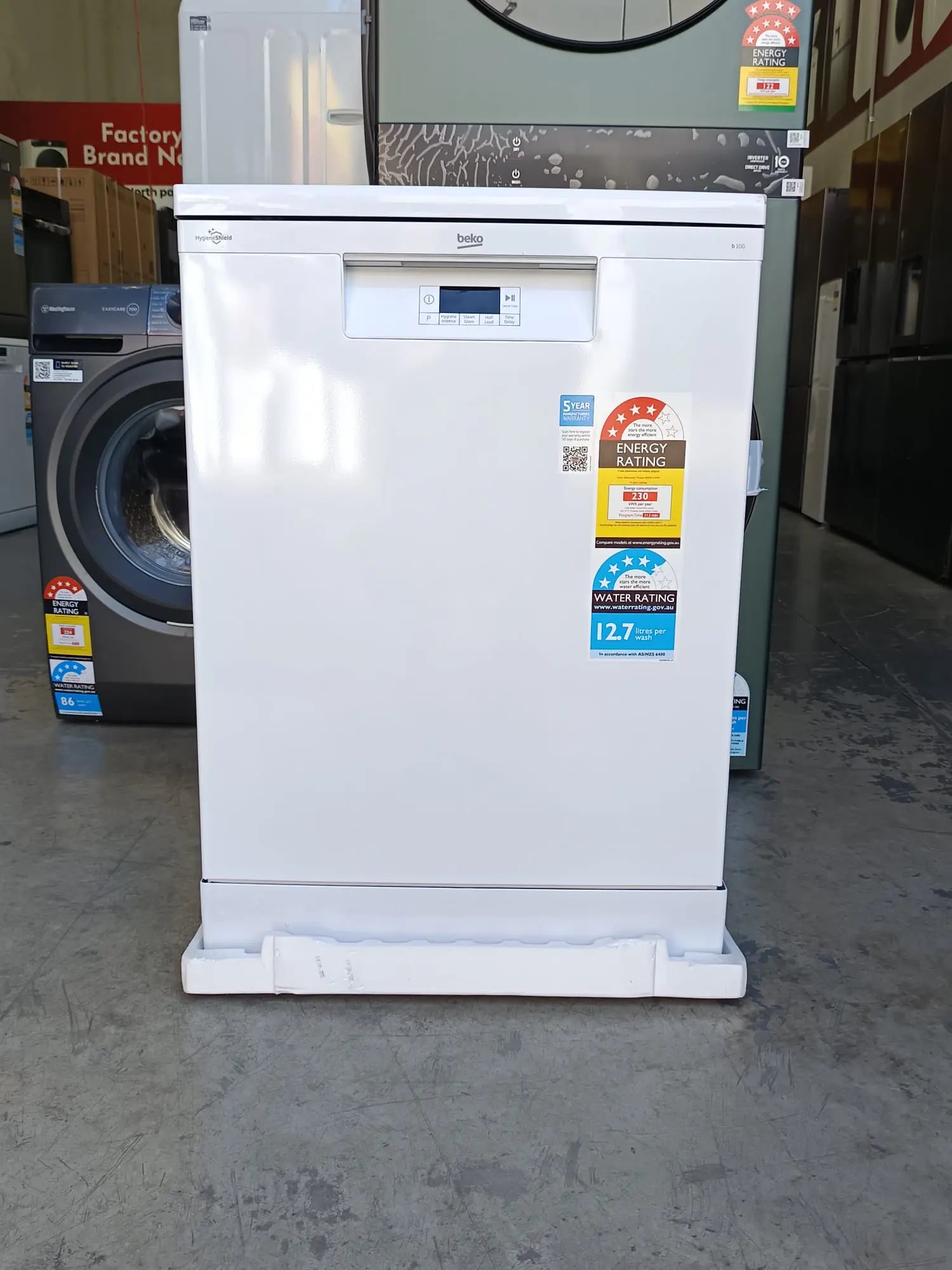 Beko 14 Place Setting Freestanding Dishwasher – Factory Second | MELBOURNE