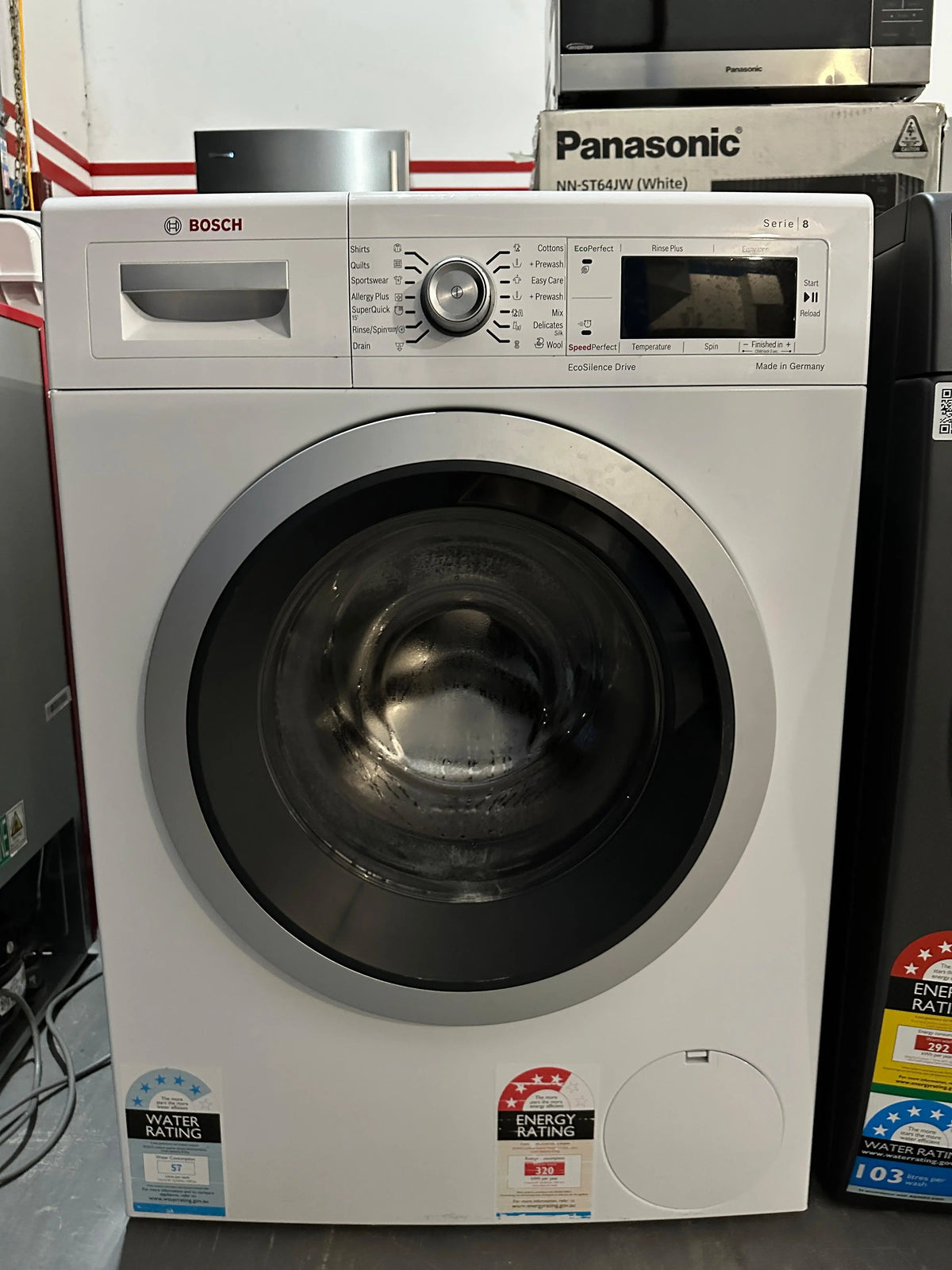 Bosch Serie 8 8kg Front Load Washing Machine – Refurbished | PERTH