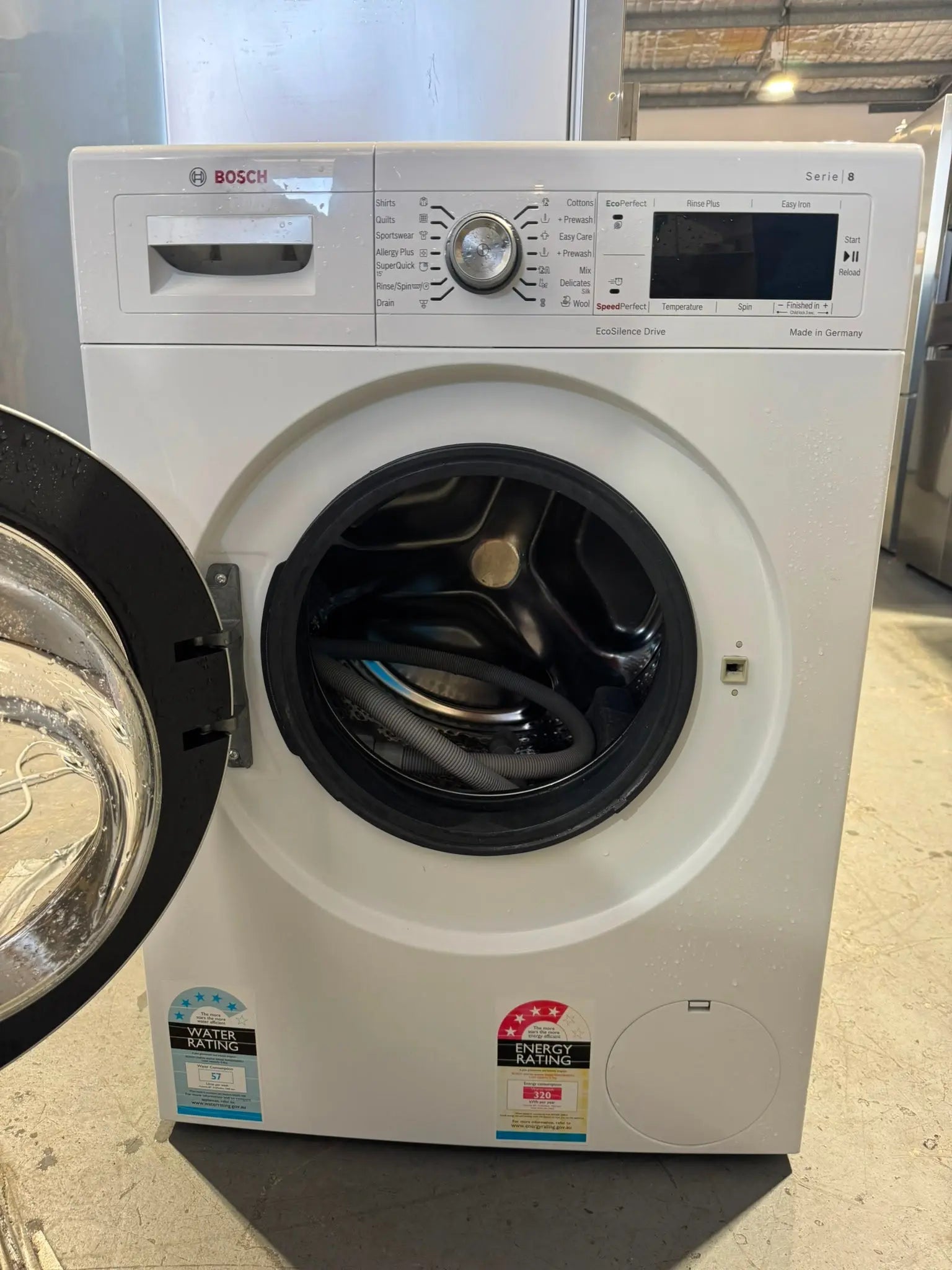 Bosch Series 8 8kg Front Load Washing Machine (Refurbished)