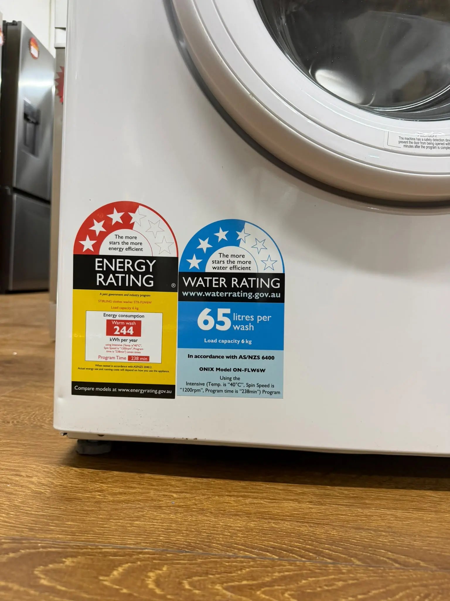 Brand New Fridge & Factory Seconds Washing Machine Combo | RESERVOIR