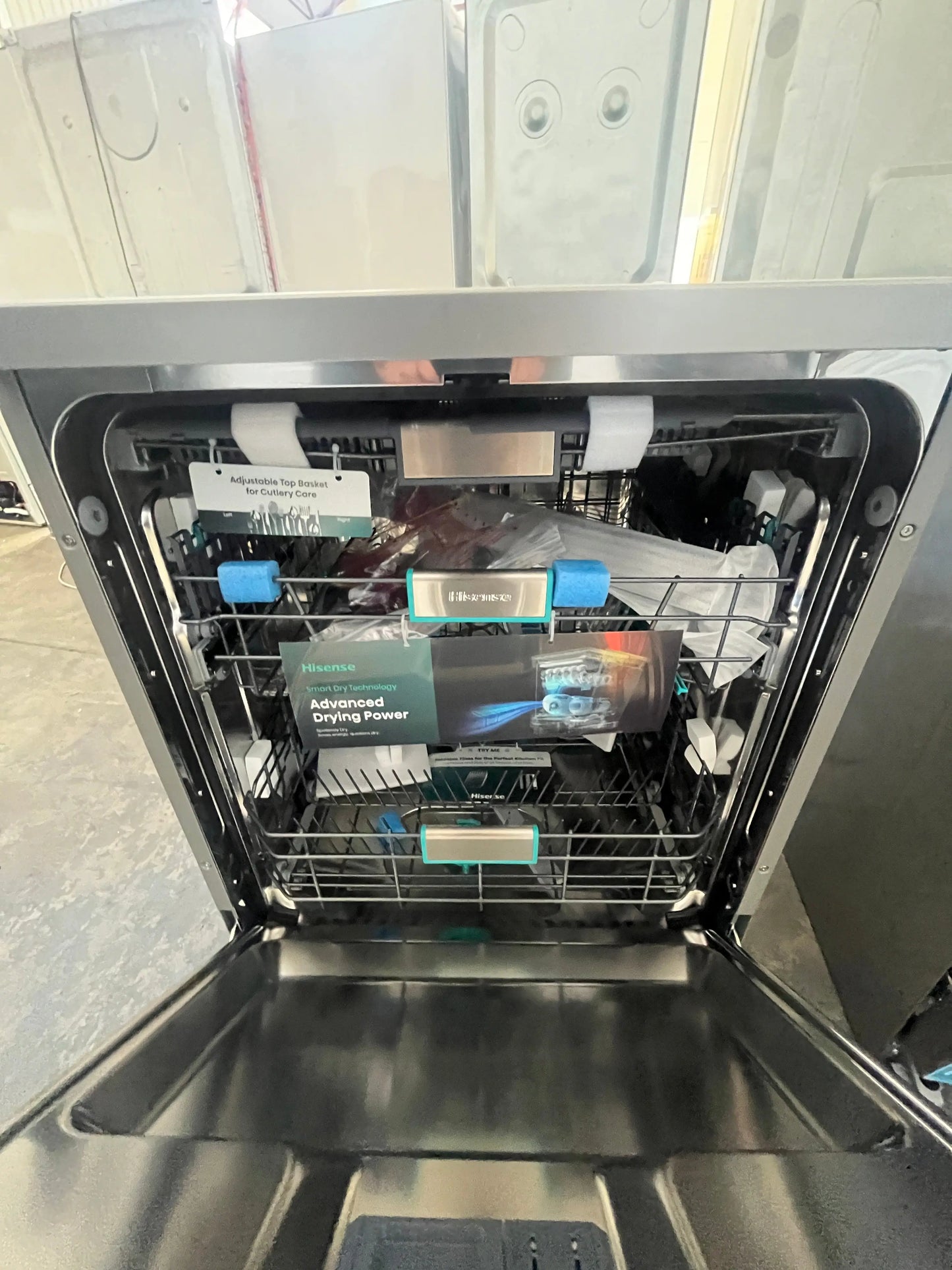 Brand new Hisense 16 place dishwasher | ADELAIDE