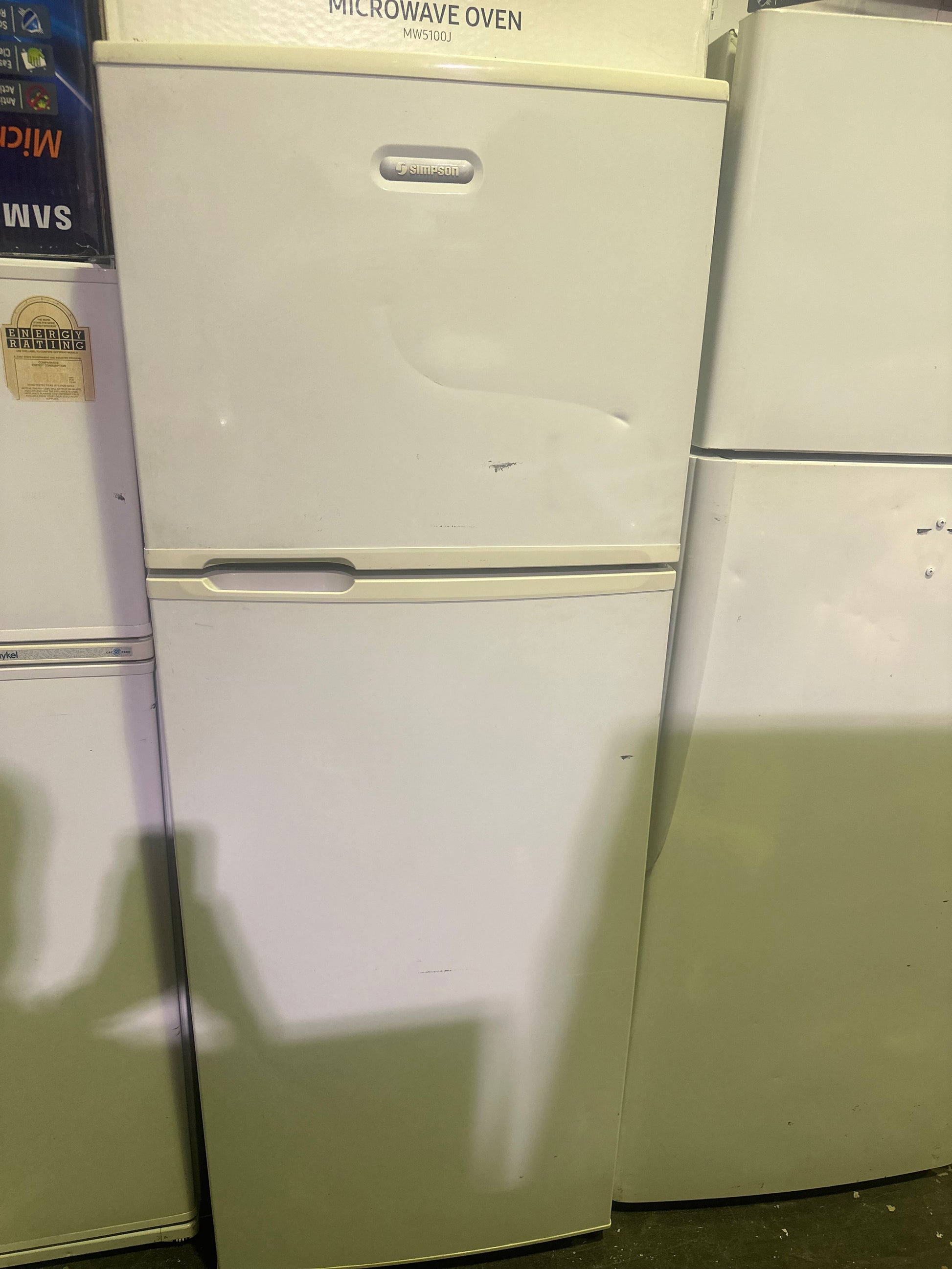 Refurbished Simpson 303 litres fridge freezer | BRISBANE