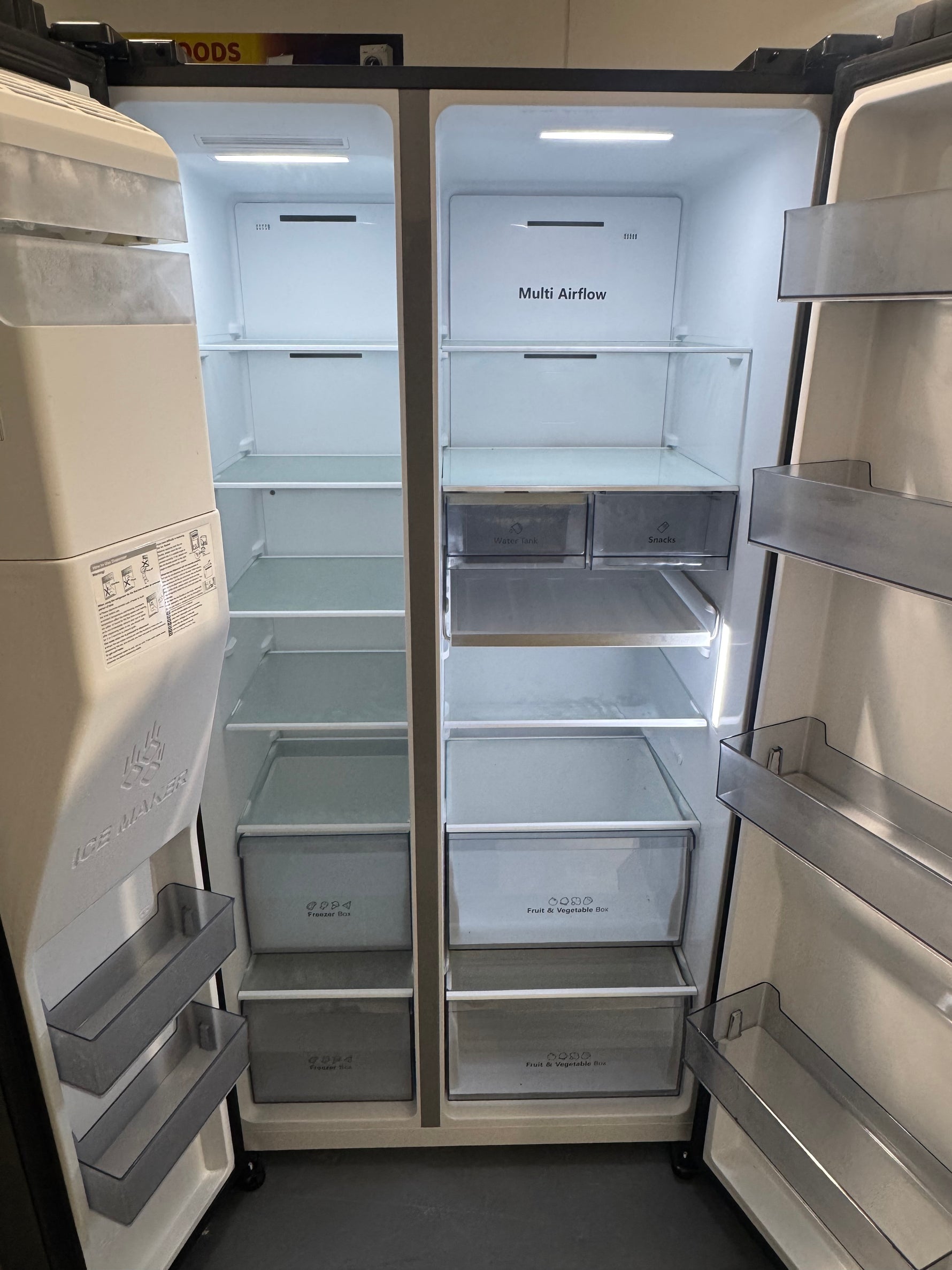 Refurbished Hisense 632 litres fridge freezer