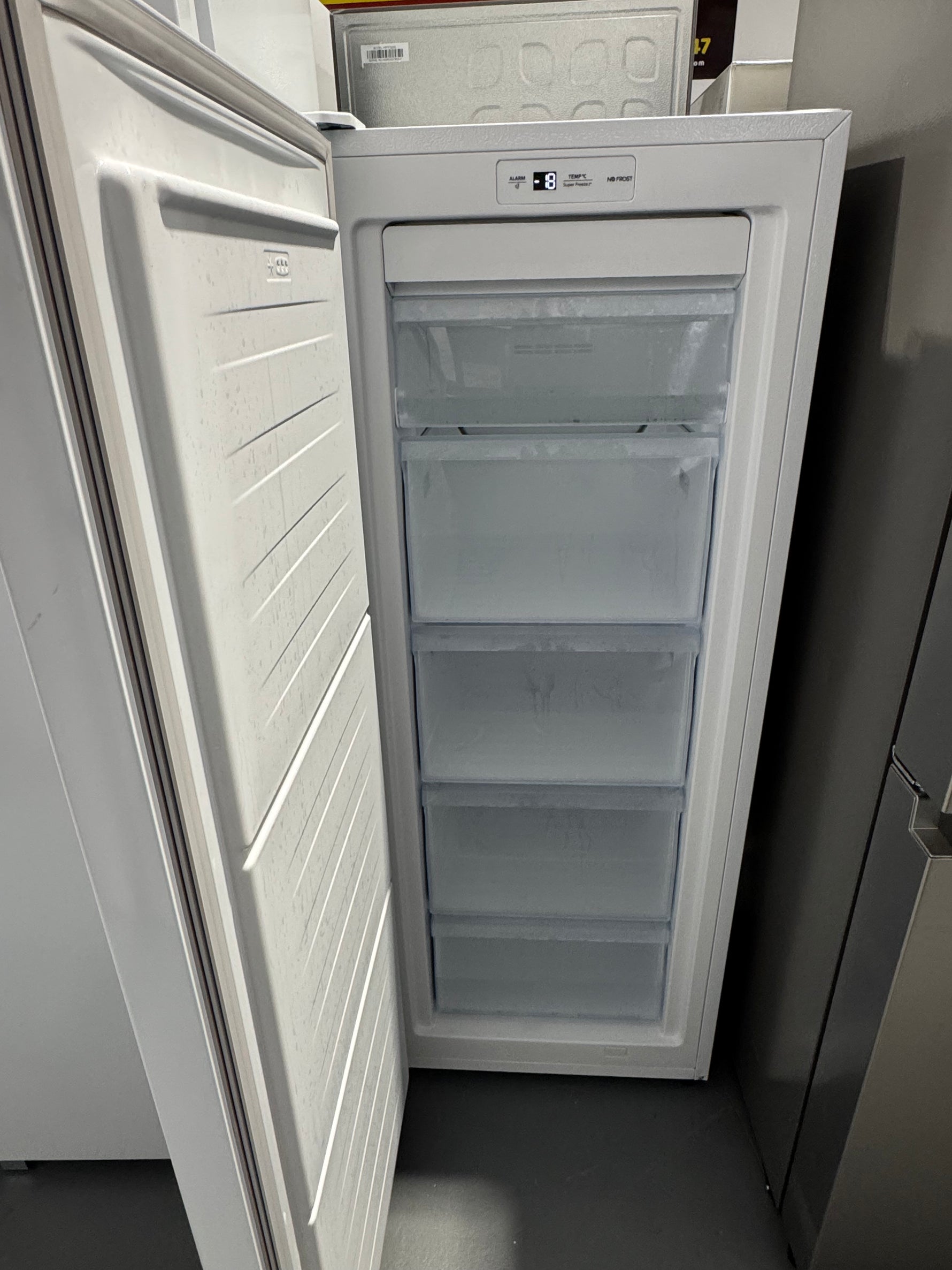 Refurbished Hisense 155 litres upright freezer