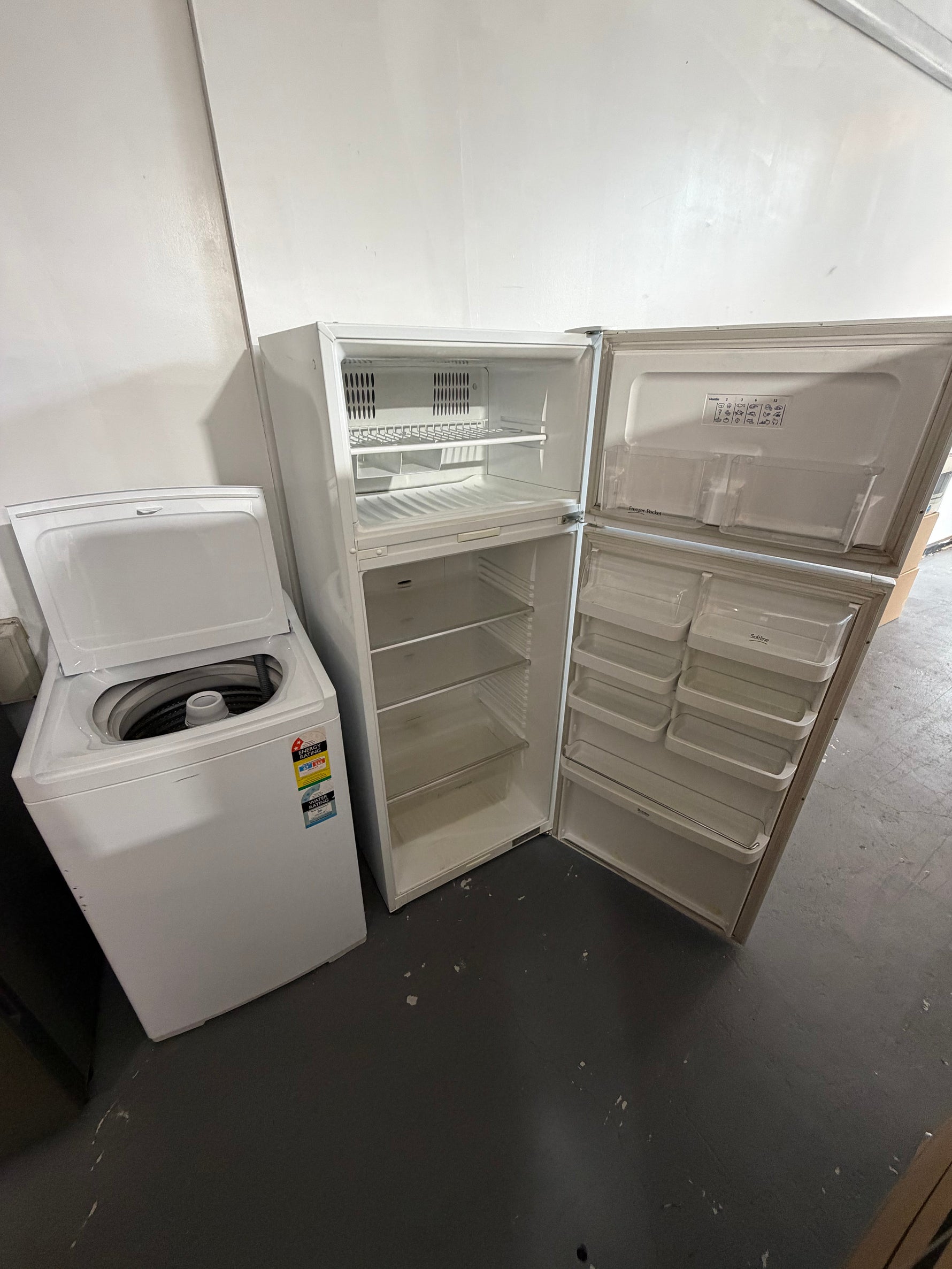 Refurbished combo Fisher & Paykel 400 ltr top mount fridge freezer and Fisher & Paykel 8 kg top loader washer | ALEXANDRIA