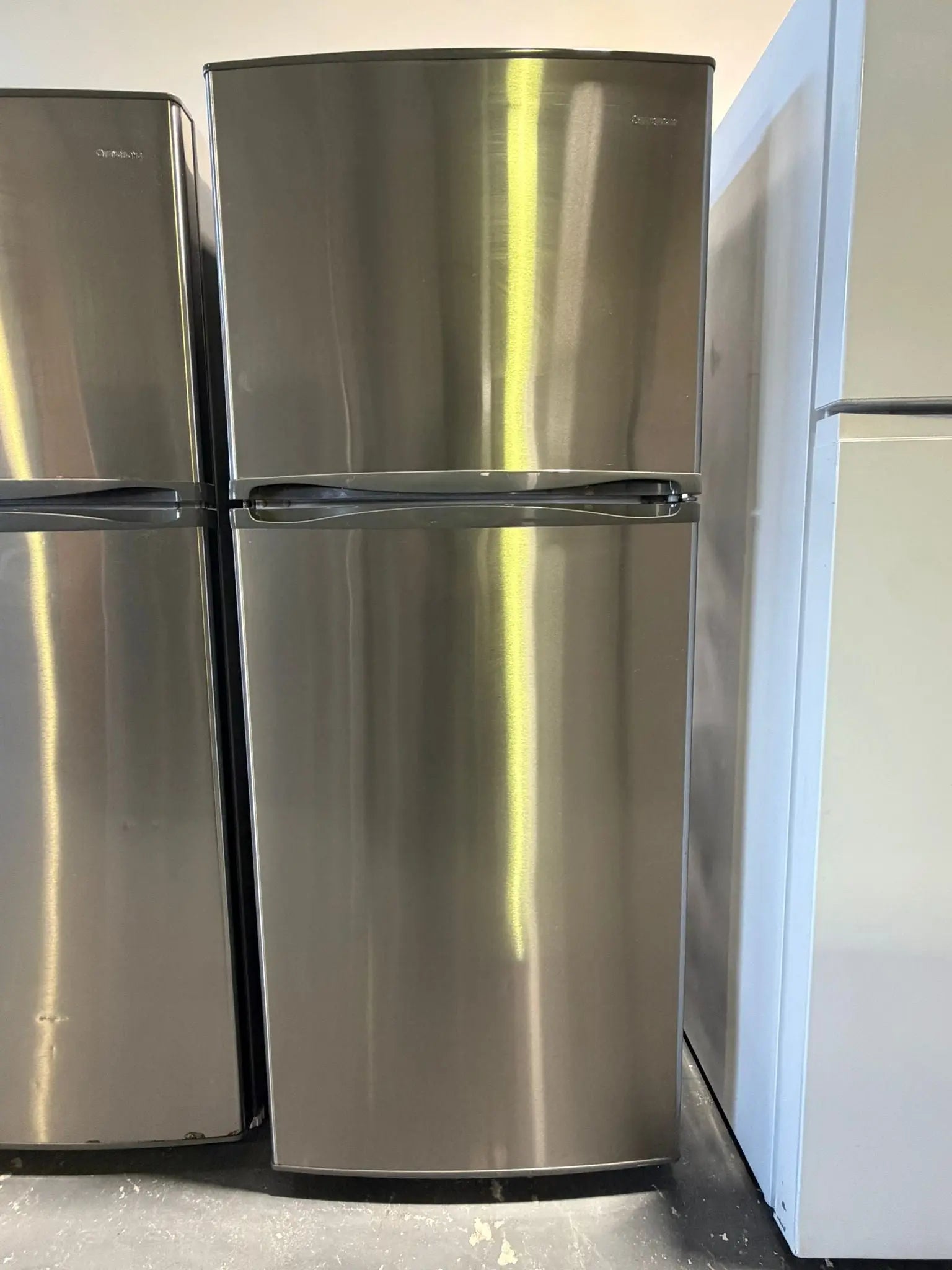 CHANGHONG 400L Refurbished Fridge Freezer – Great Value | BRISBANE