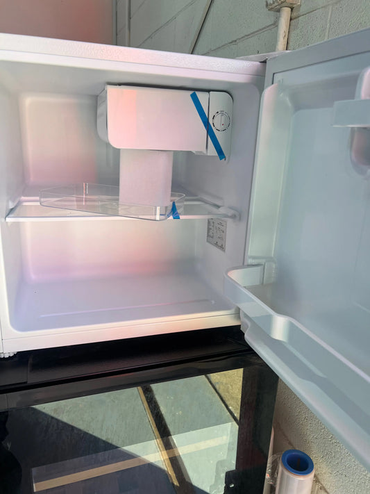 CHIQ 46 Litres Fridge Freezer | ADELAIDE