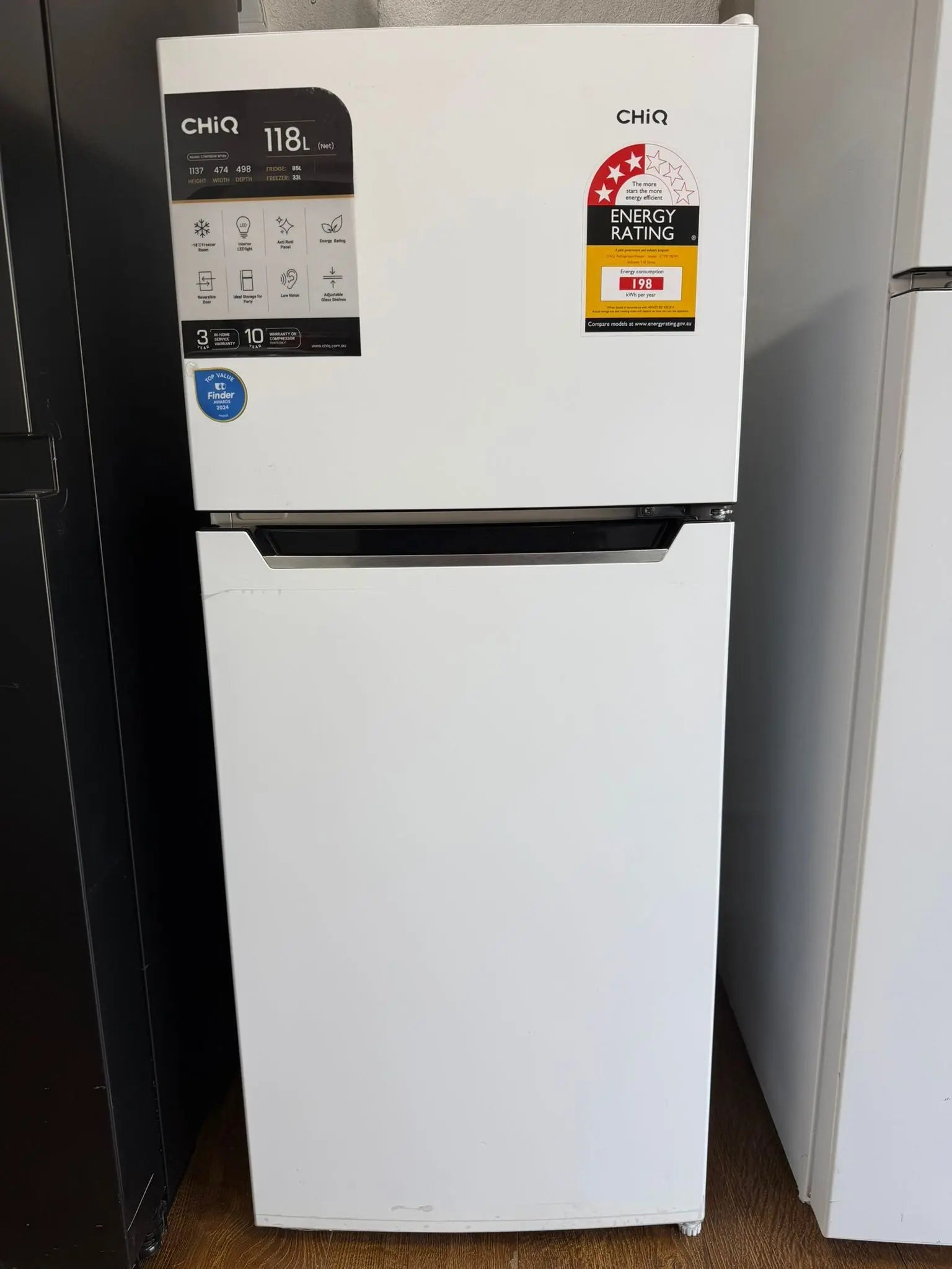 CHiQ 118L Top Mount Fridge Freezer (Factory Seconds) – Compact Size | RESERVOIR