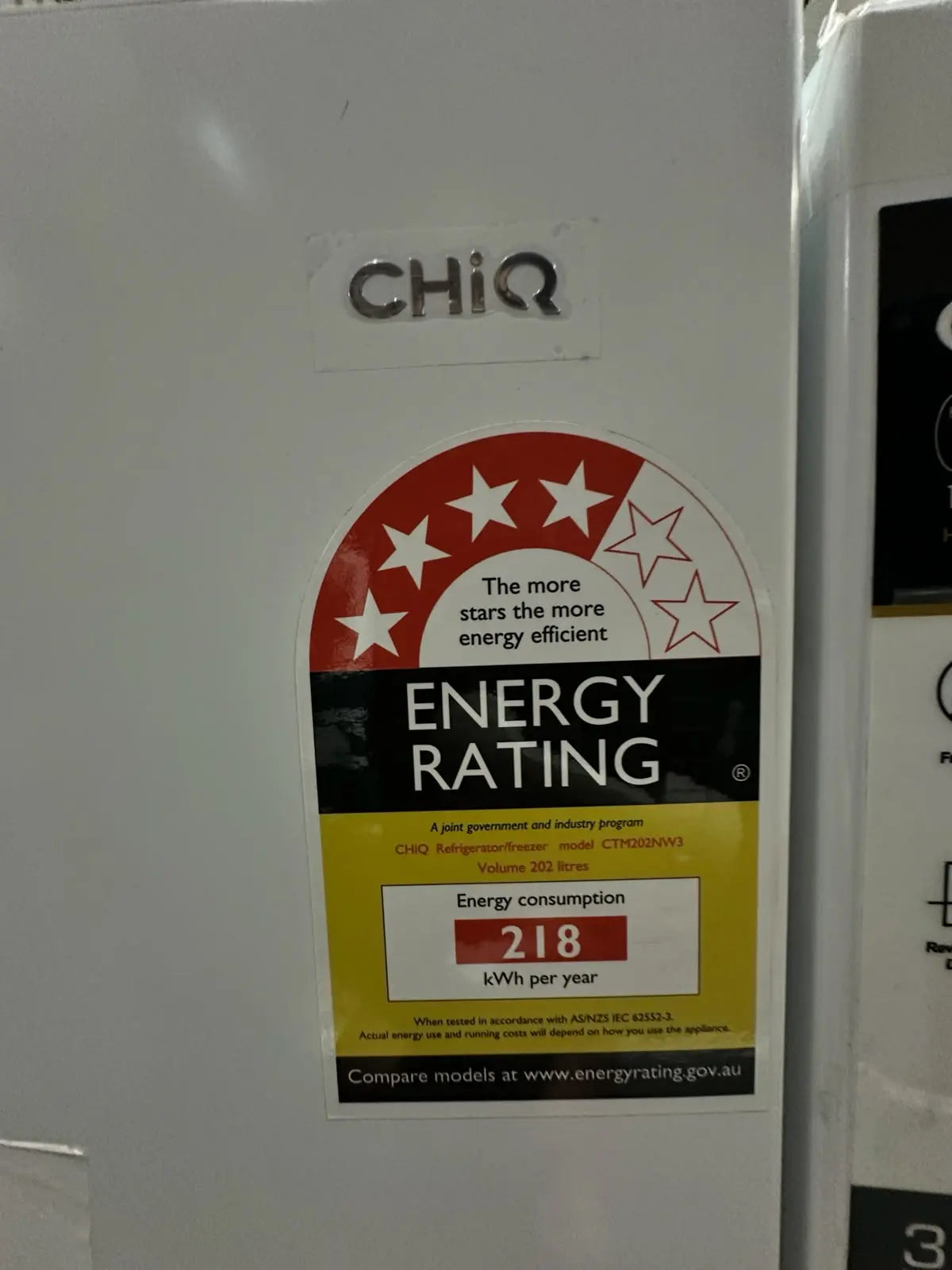 CHiQ 202L Top Mount Fridge Freezer (Near New Condition)