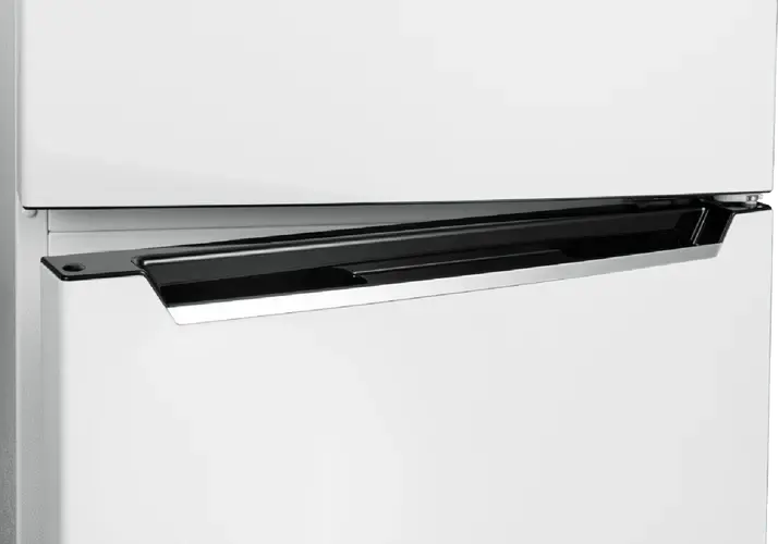 CHiQ 202L Top Mount Fridge – Carton Damaged