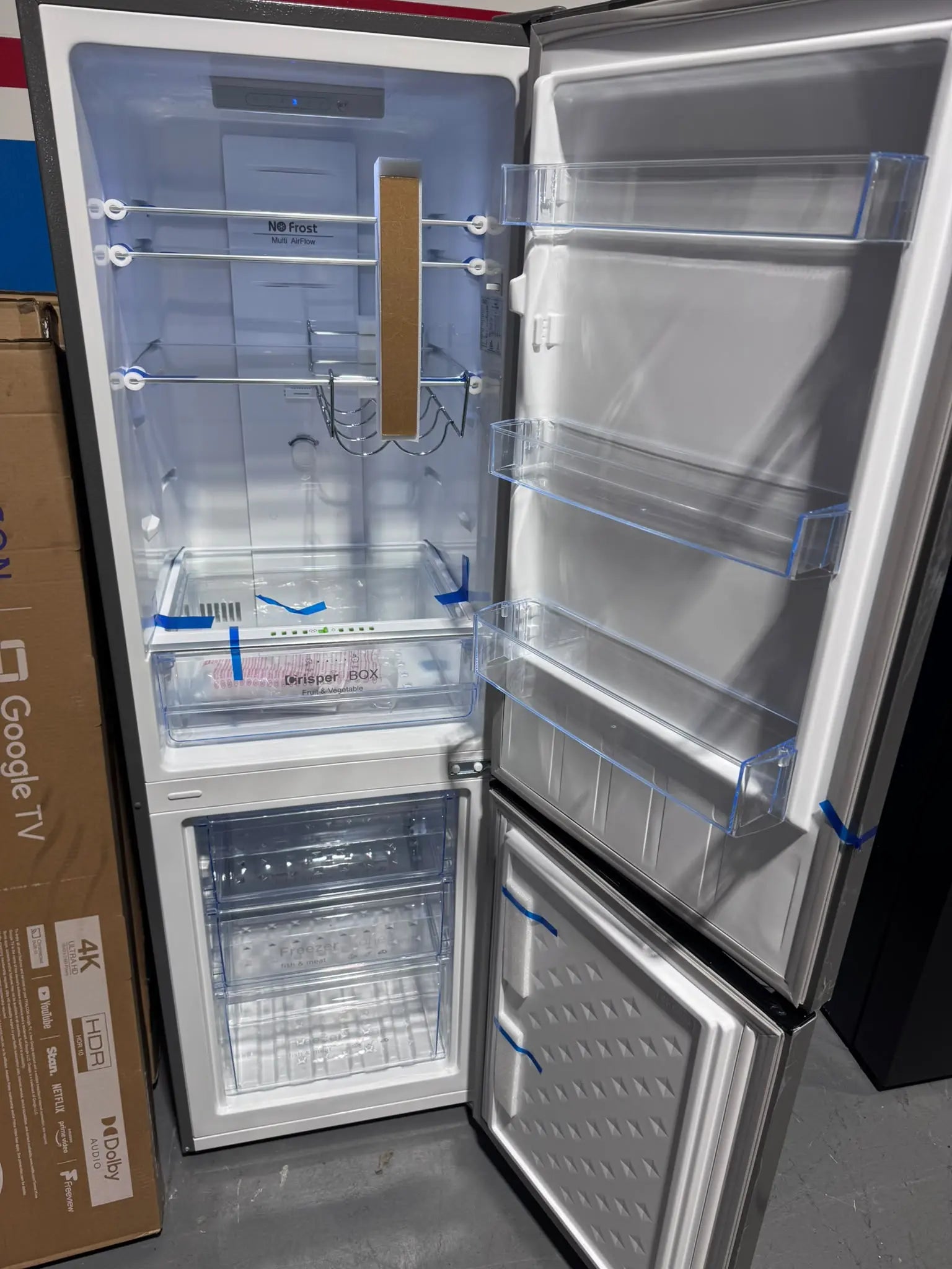 CHiQ 231L Bottom Mount Fridge – Factory Seconds