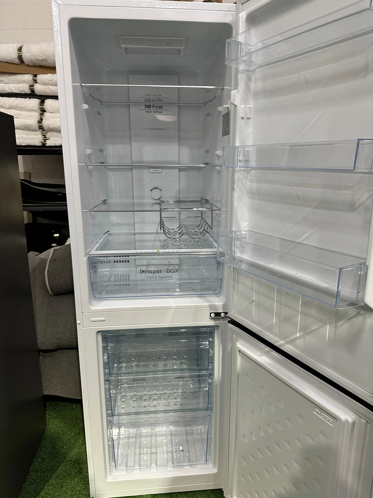 CHiQ 231L Bottom Mount Refrigerator – Near New | ADELAIDE