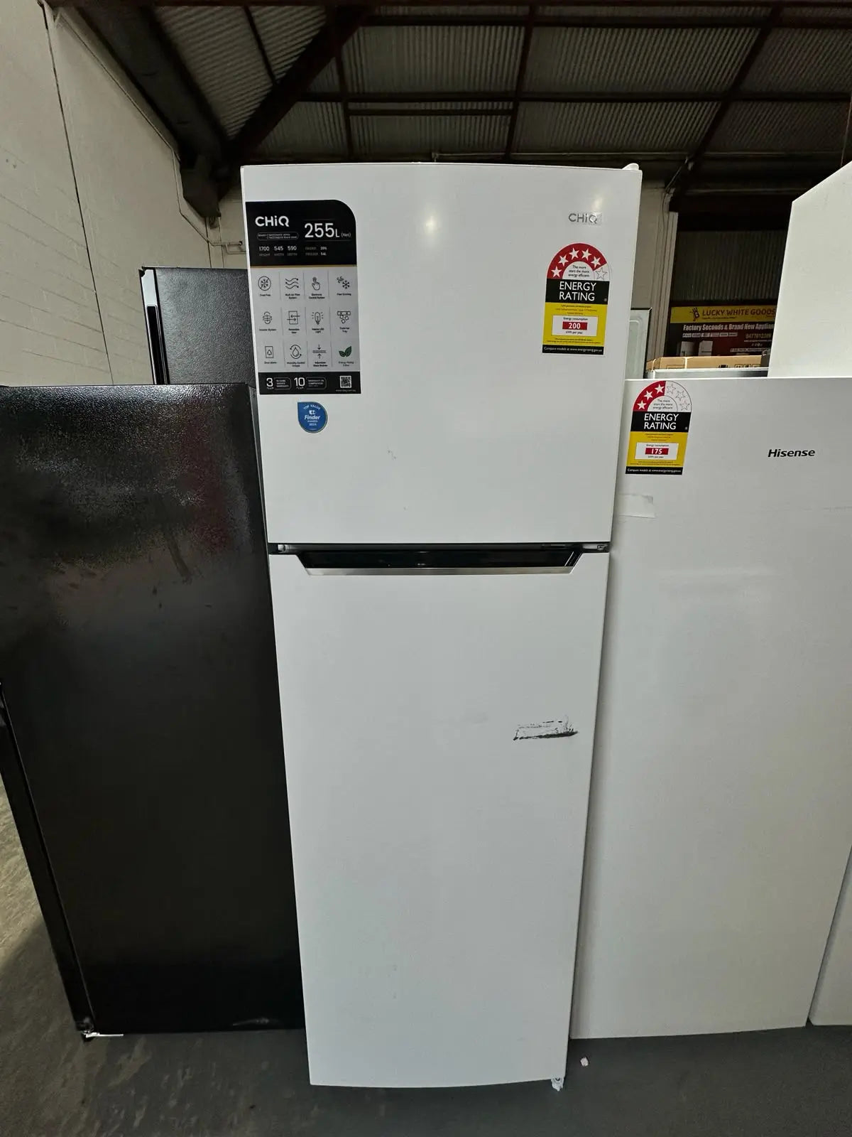 CHiQ 255L Top Mount Fridge Freezer (Factory Seconds)