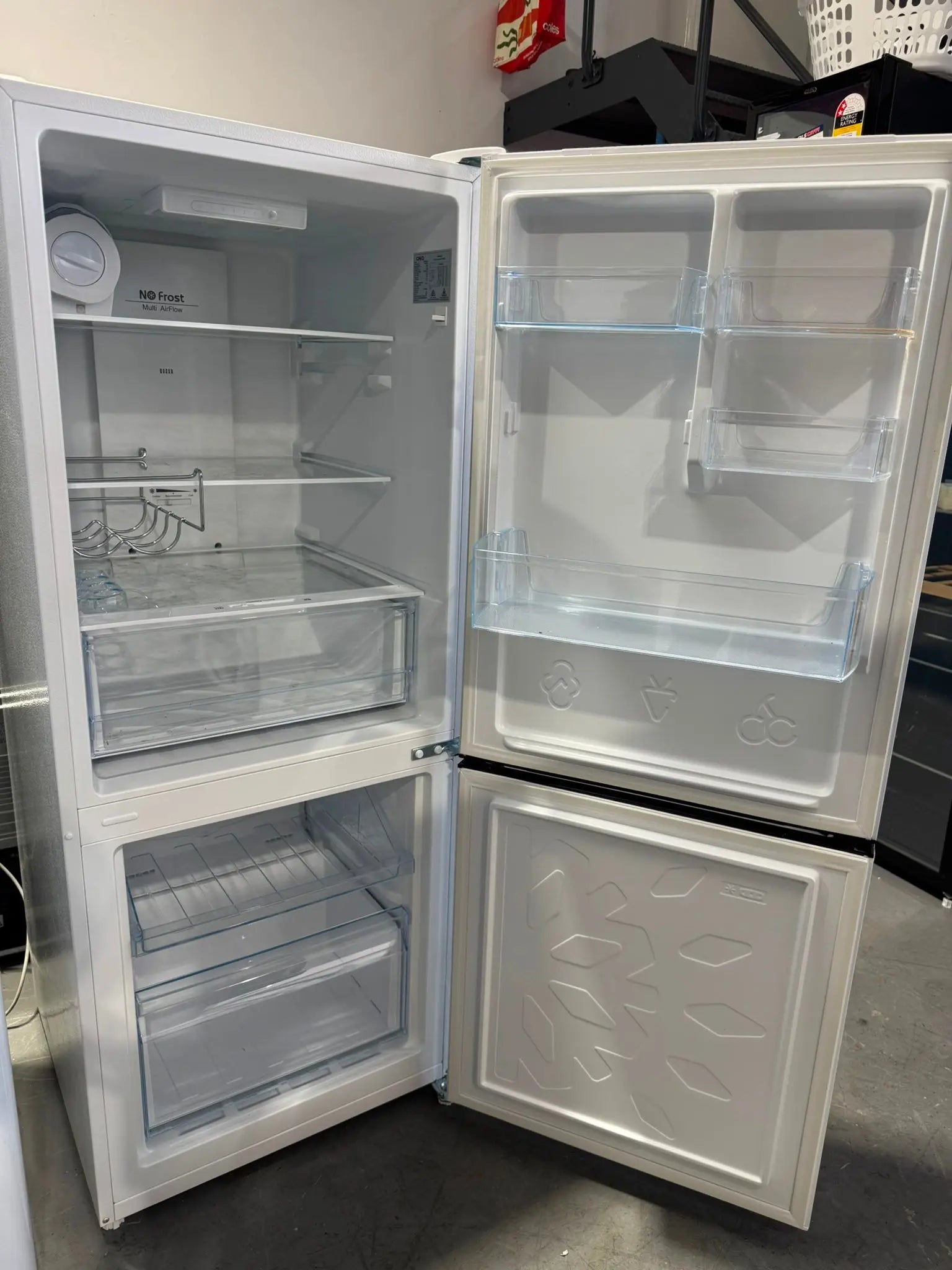 CHiQ 283L Bottom Mount Fridge Freezer (Refurbished)
