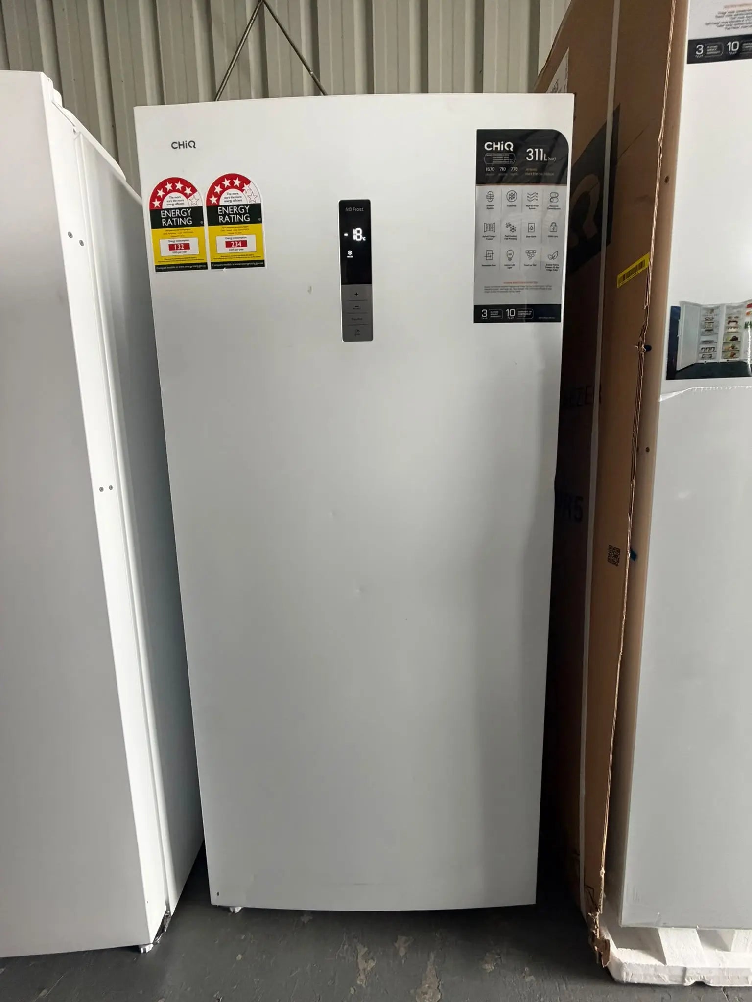 CHiQ 311L Hybrid Fridge Freezer – Refurbished | BRISBANE