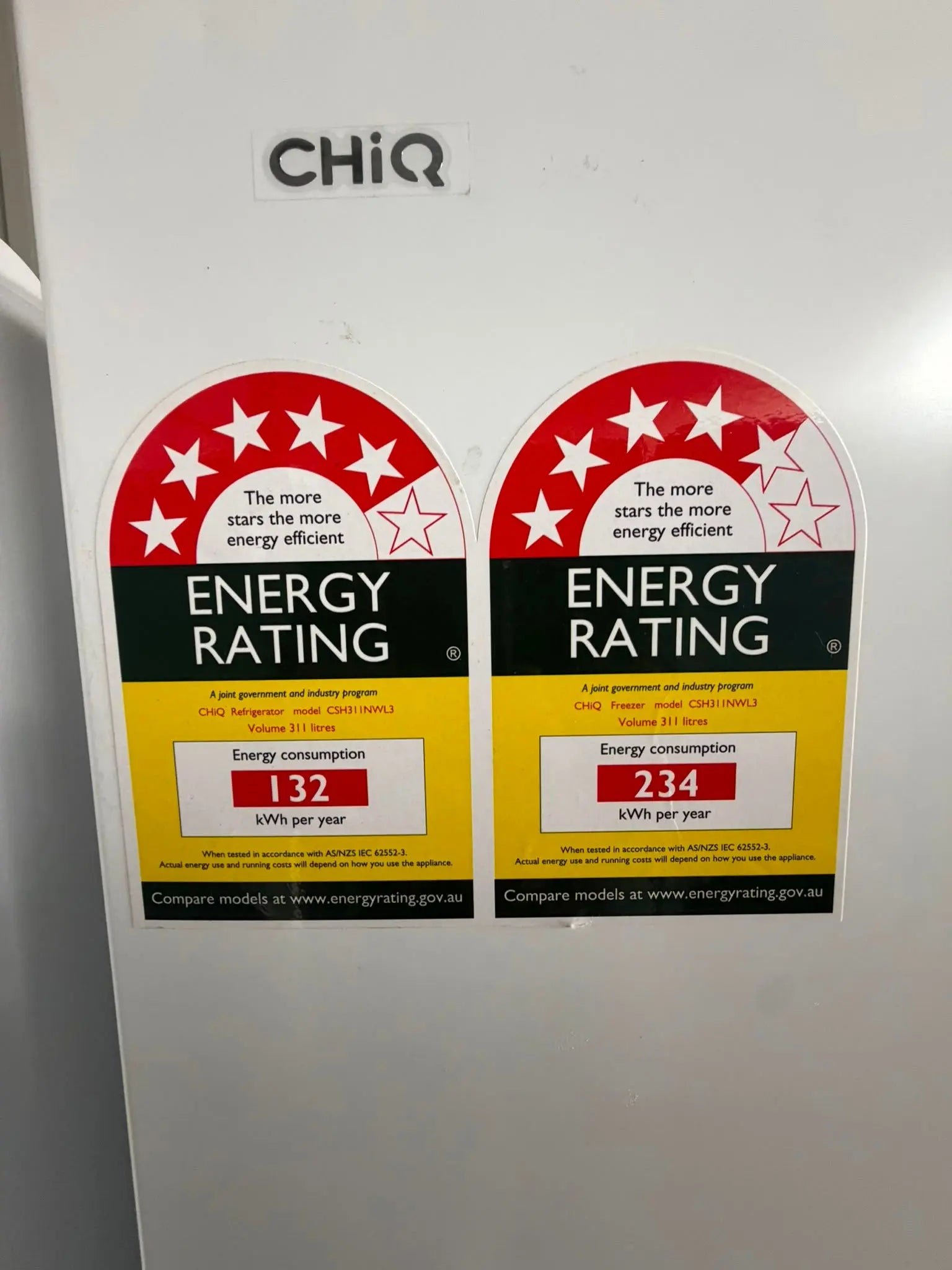 CHiQ 311L Hybrid Fridge Freezer – Refurbished