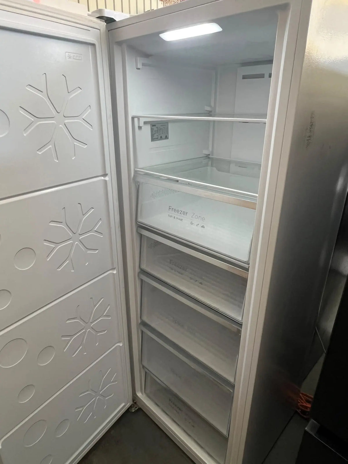 CHiQ 380L Hybrid Upright Fridge Freezer – Refurbished | ADELAIDE