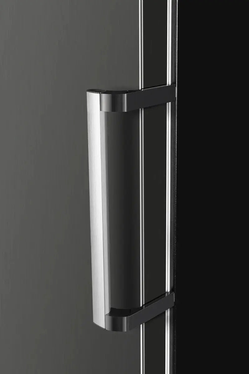 CHiQ 380L Vertical Hybrid Fridge Freezer – Brand New | ADELAIDE